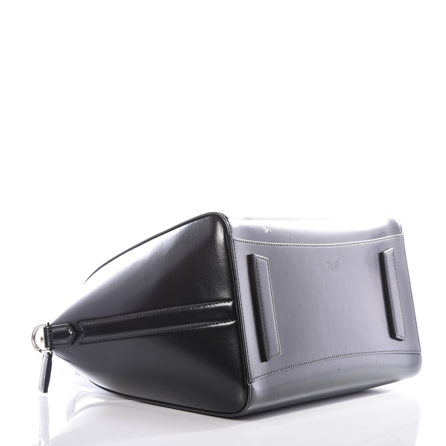 Shiny Lord Calfskin Medium Antigona Black