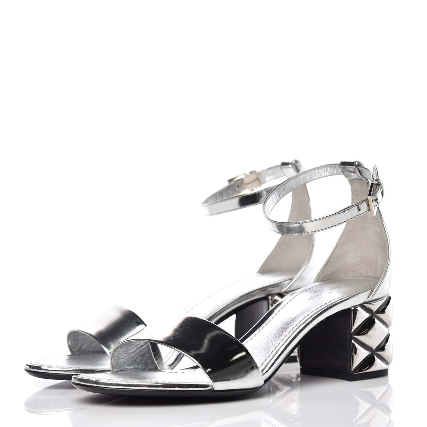 Calfskin Silver Light Sandal 38 Argent