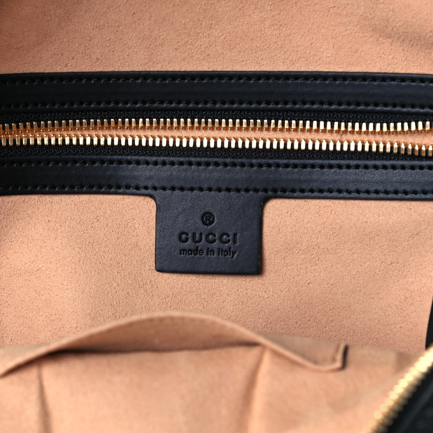 GG Supreme Monogram Bees Print Small Day Backpack Beige Oro Black