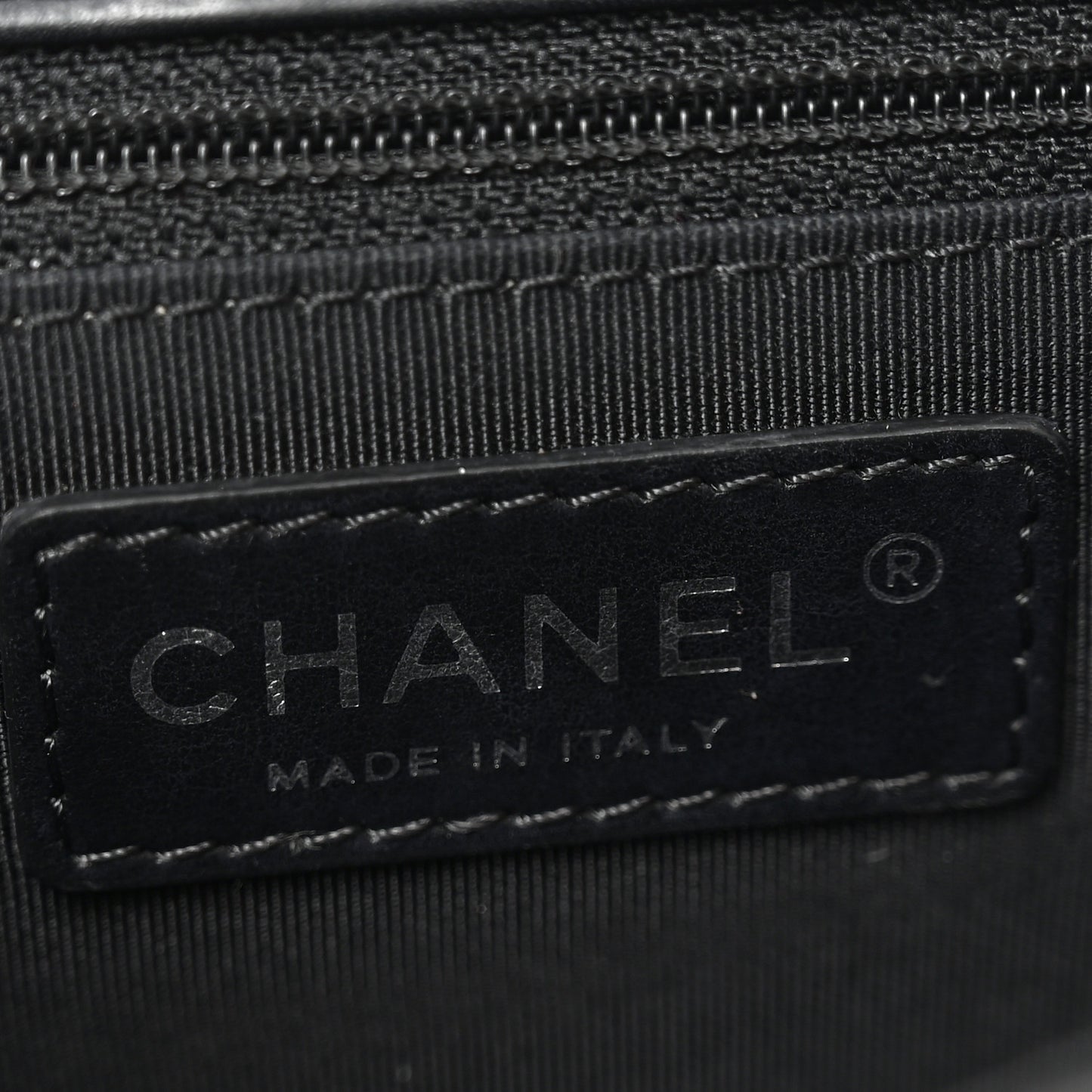 Calfskin Quilted Medium Double Chained Messenger Flap  Black