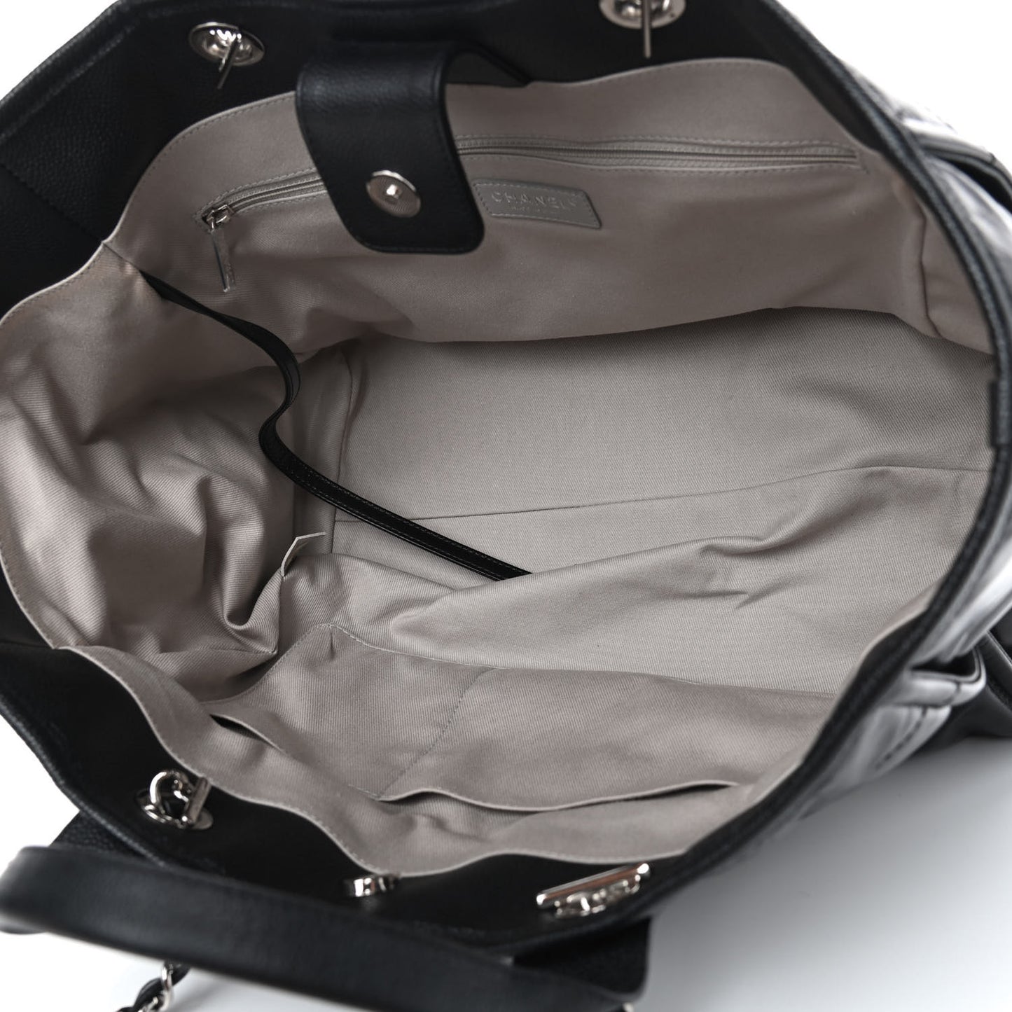 Glazed Calfskin Large Deauville Tote Black