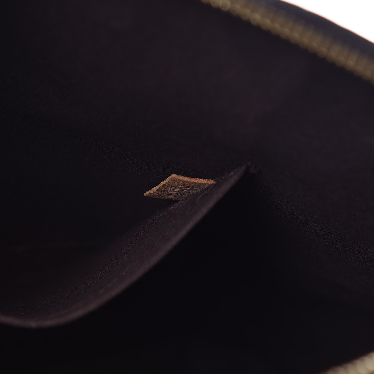 Louis Vuitton Vernis Alma GM Amarante 7 of 15