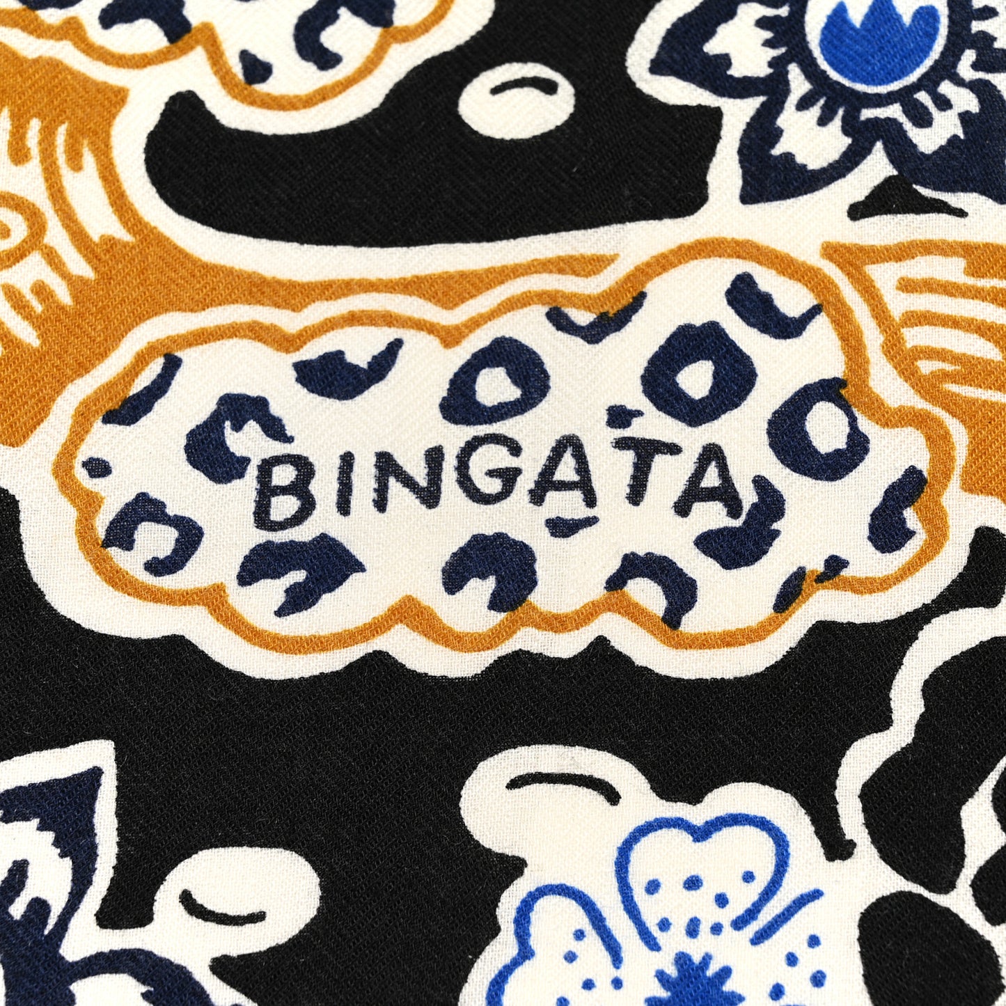 Cashmere Silk Bingata Shawl 140 Marine Bleu Dur Beige