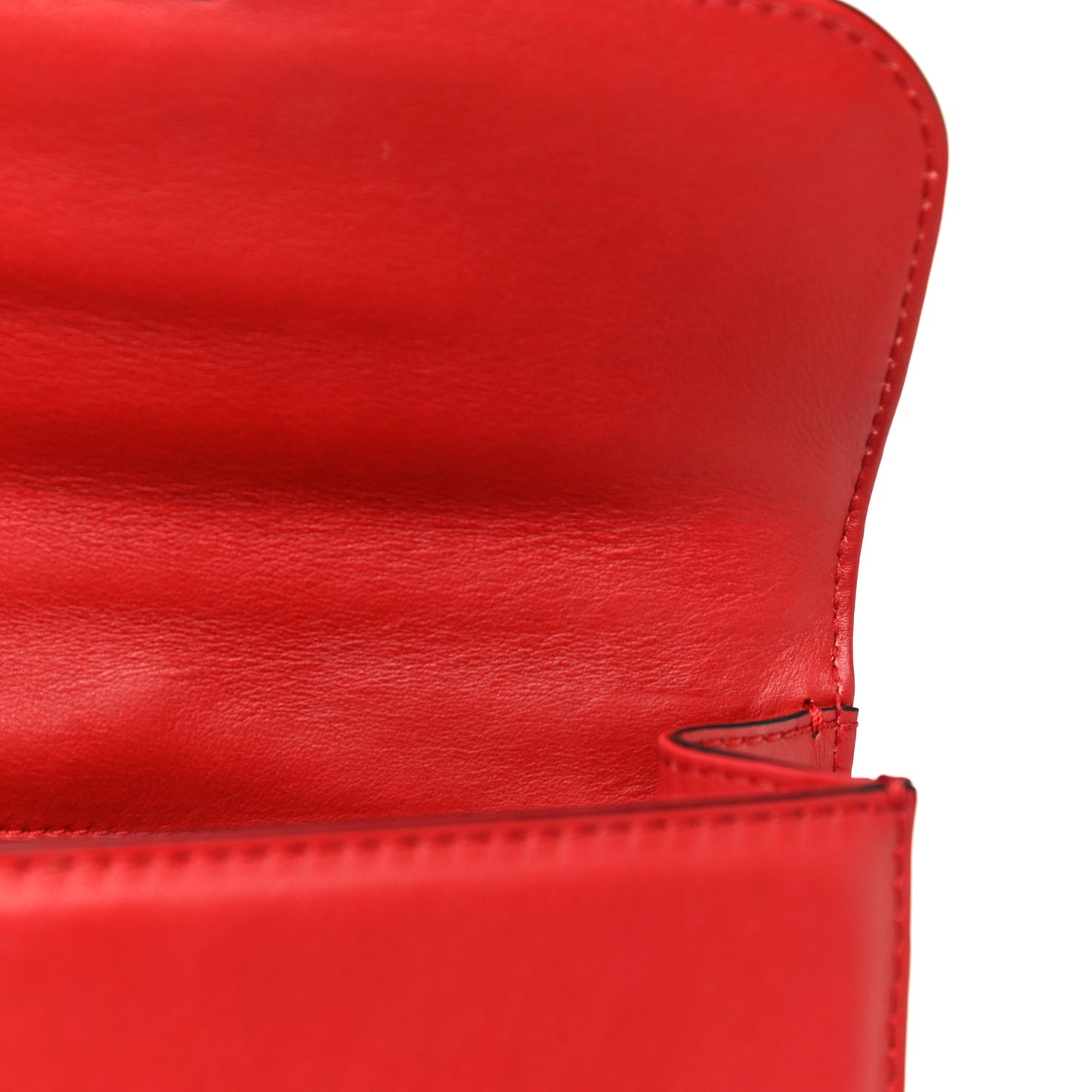 Vitello Medium Glam Lock Rockstud Flap Red