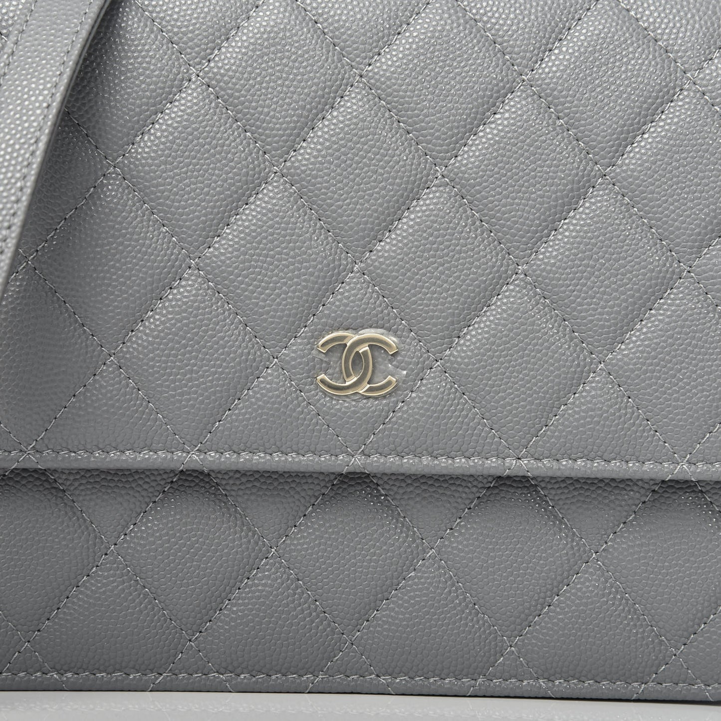 Caviar Quilted Square Wallet On Chain WOC Grey
