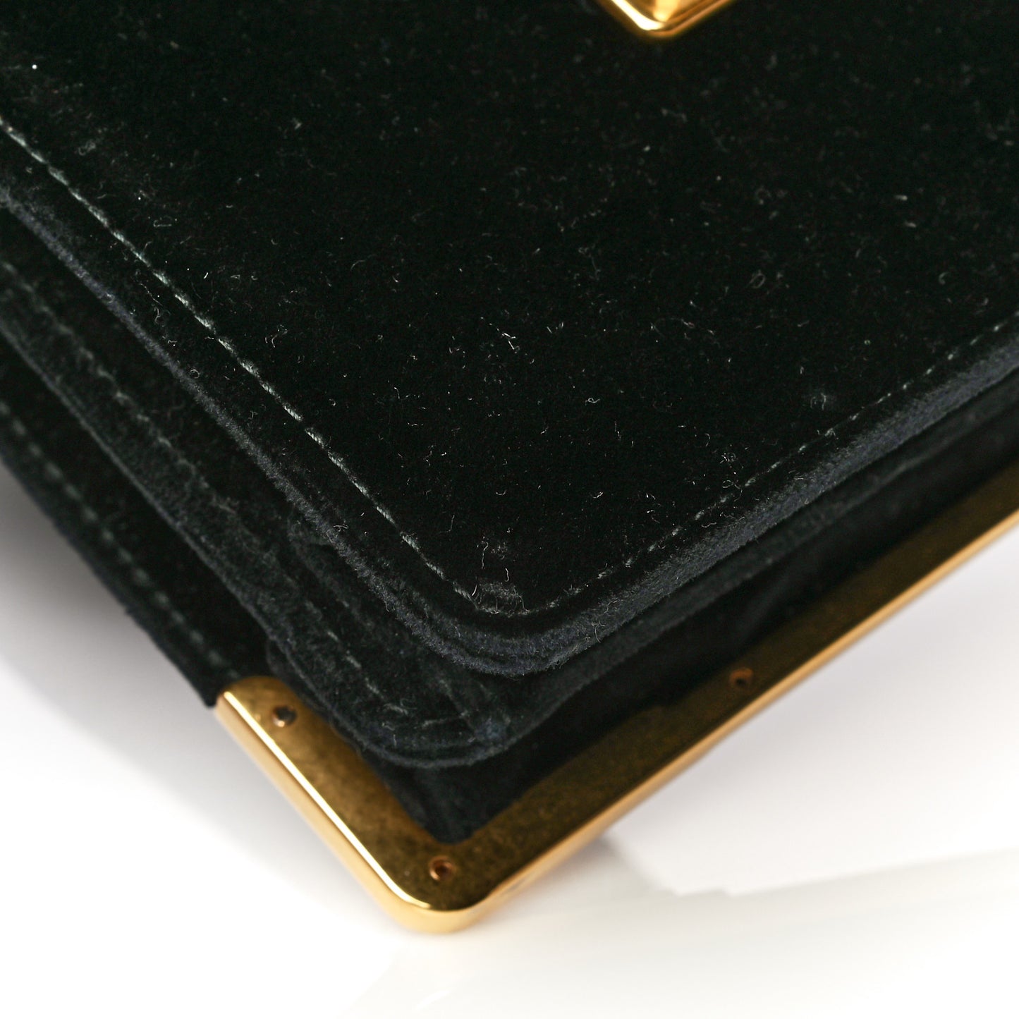 Velvet City Calfskin Cahier Bag Black