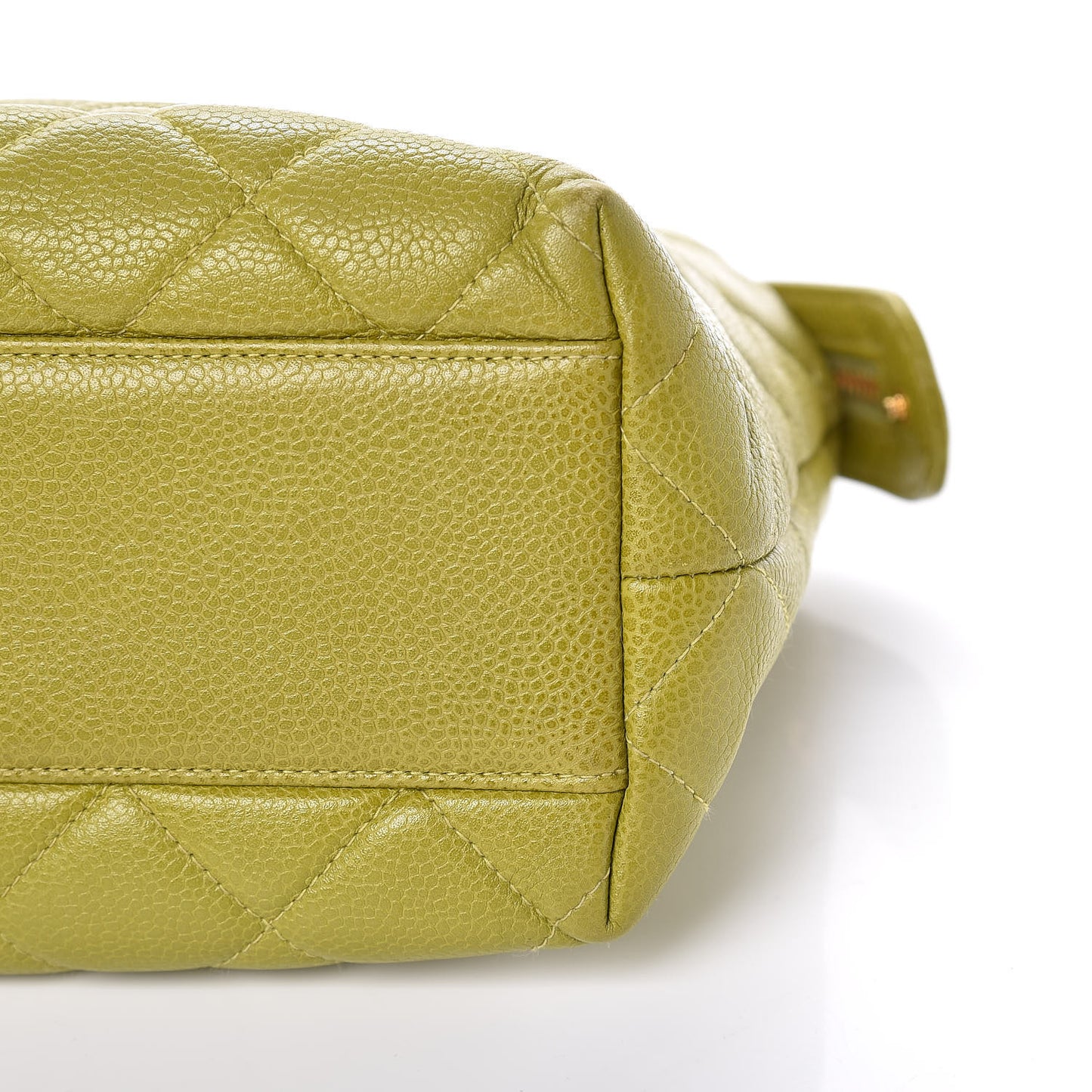 Caviar Quilted Tote Green
