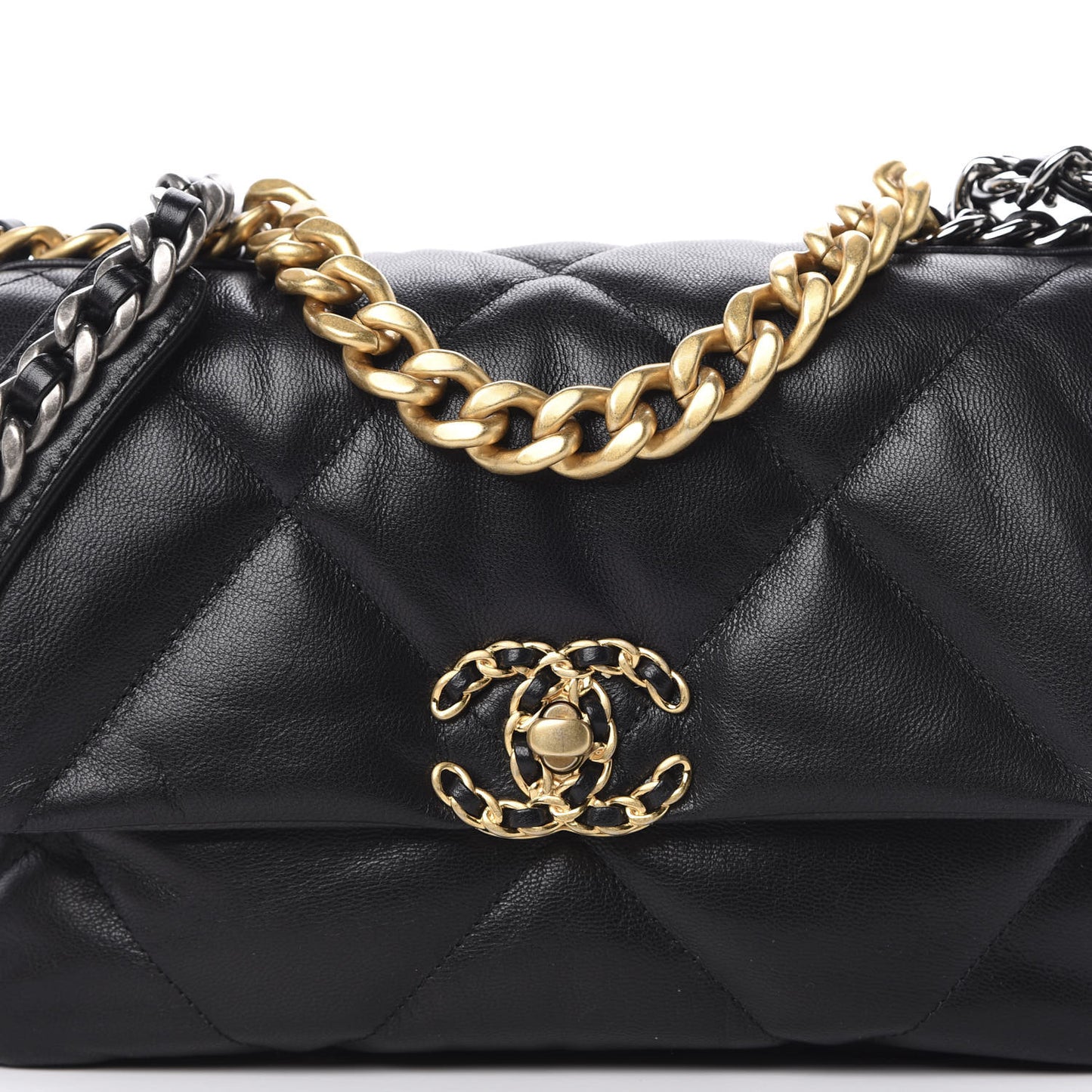 Goatskin Quilted Medium 19 Flap Black