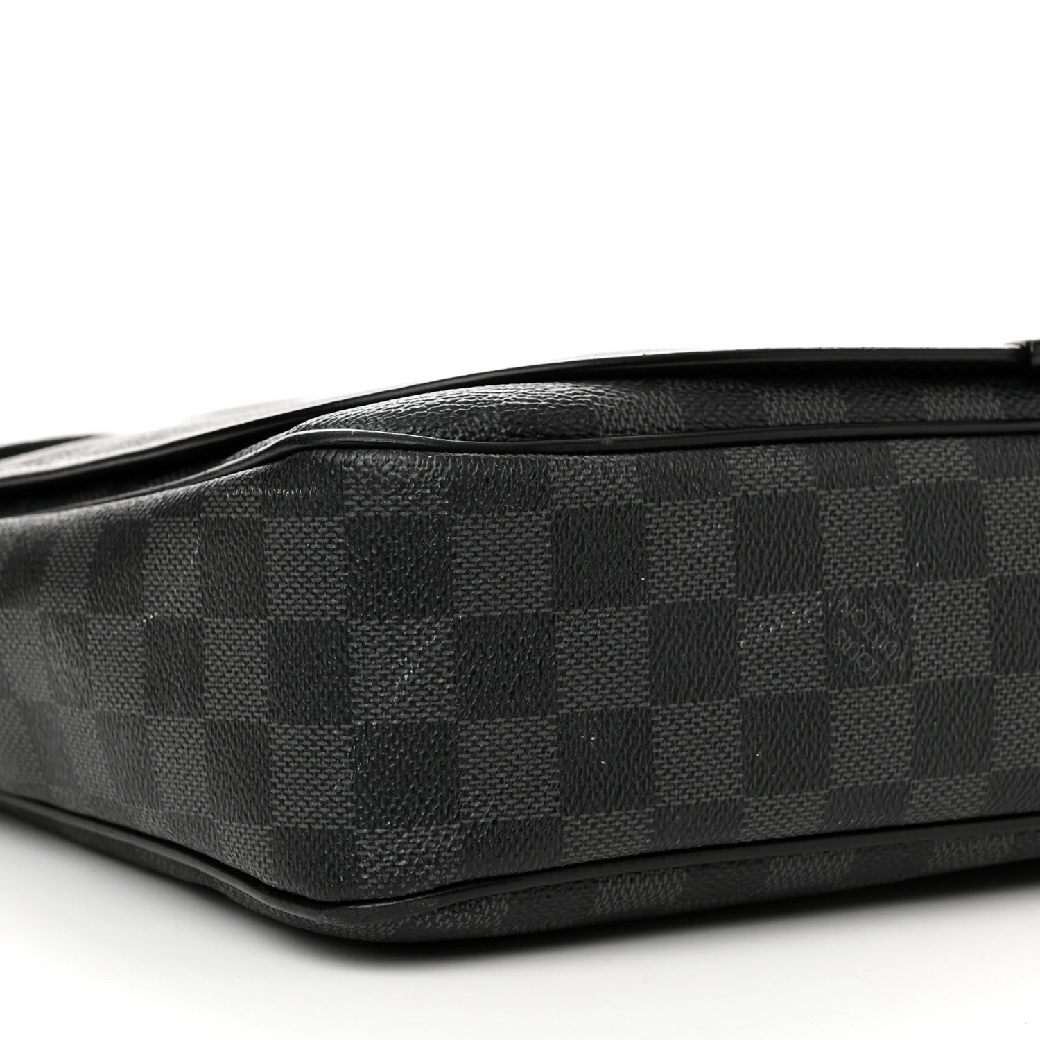 Louis Vuitton Damier Graphite Daniel MM 9 of 15
