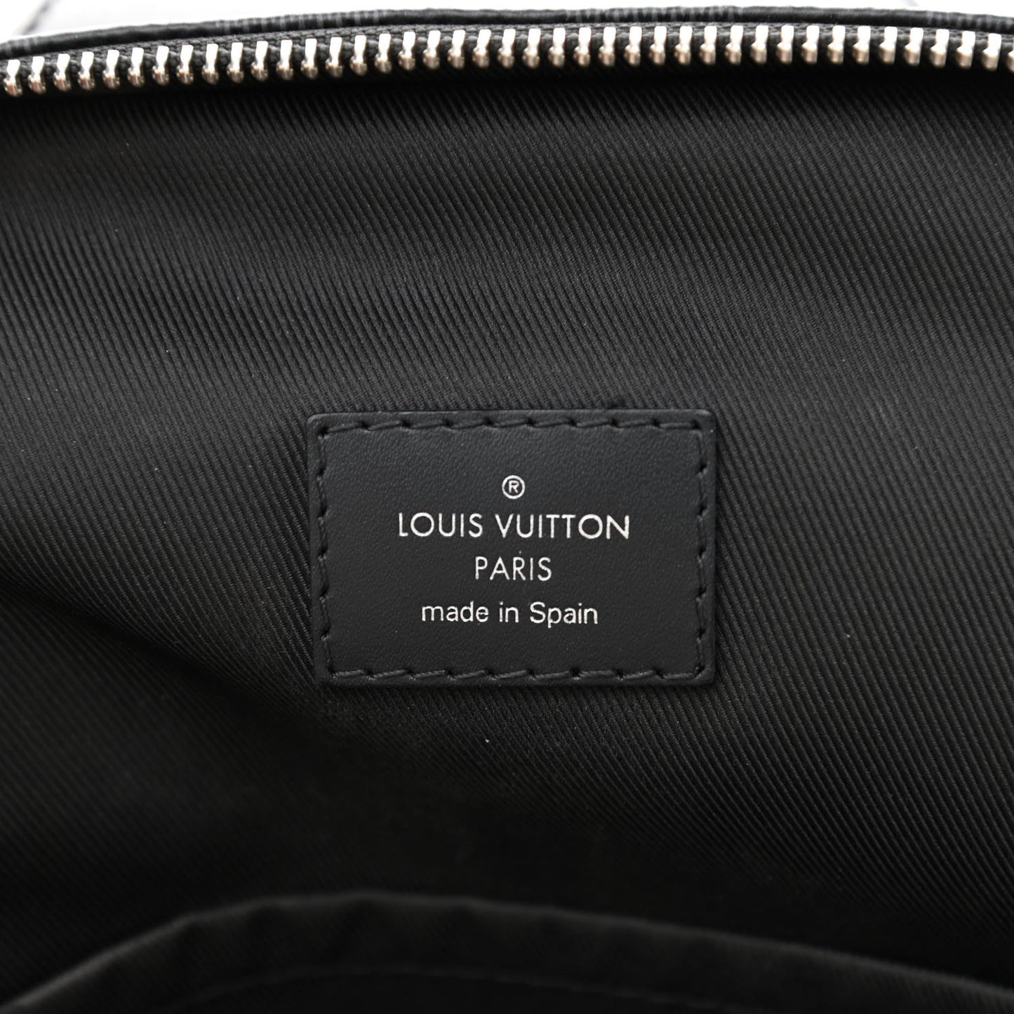Damier Graphite Avenue Sling Bag