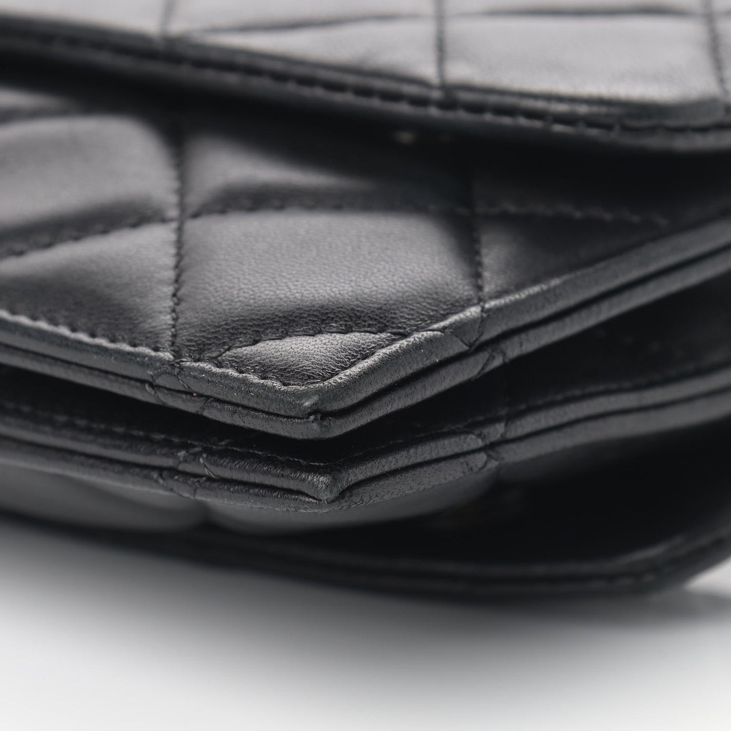 Lambskin Quilted Double Sided Wallet On Chain WOC Black