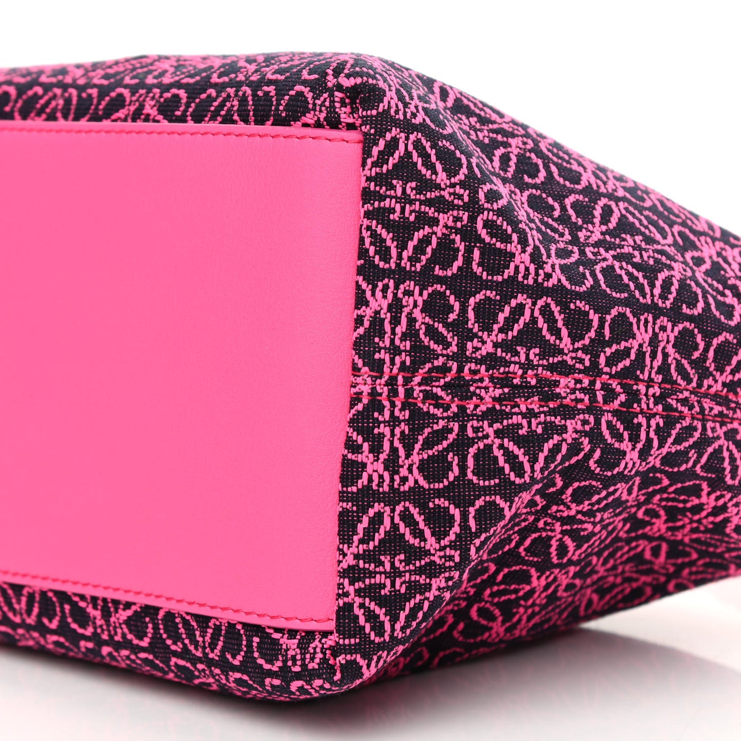 Jacquard Anagram Calfskin Small Cubi Bag Pink