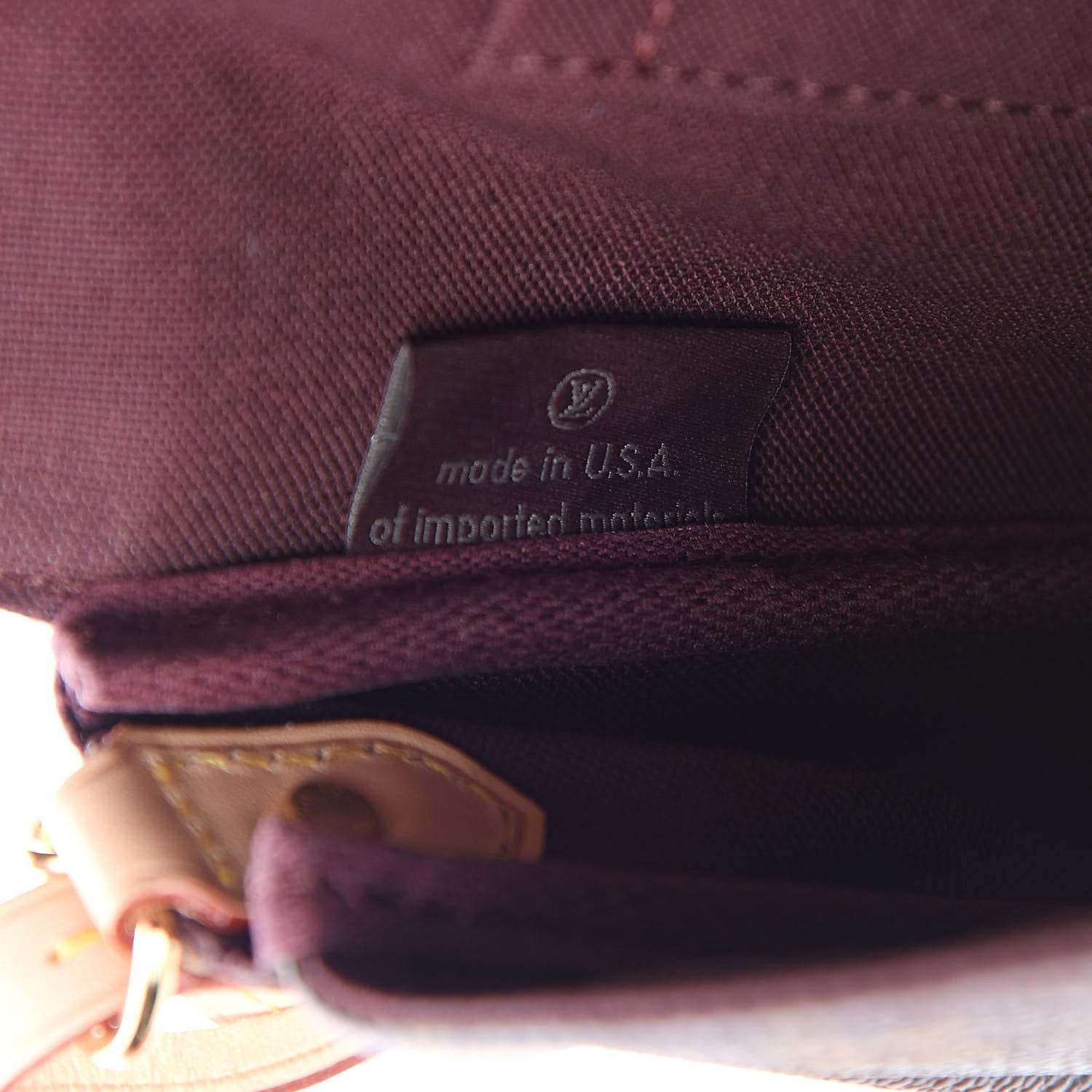Louis Vuitton Monogram Favorite MM 7 of 12