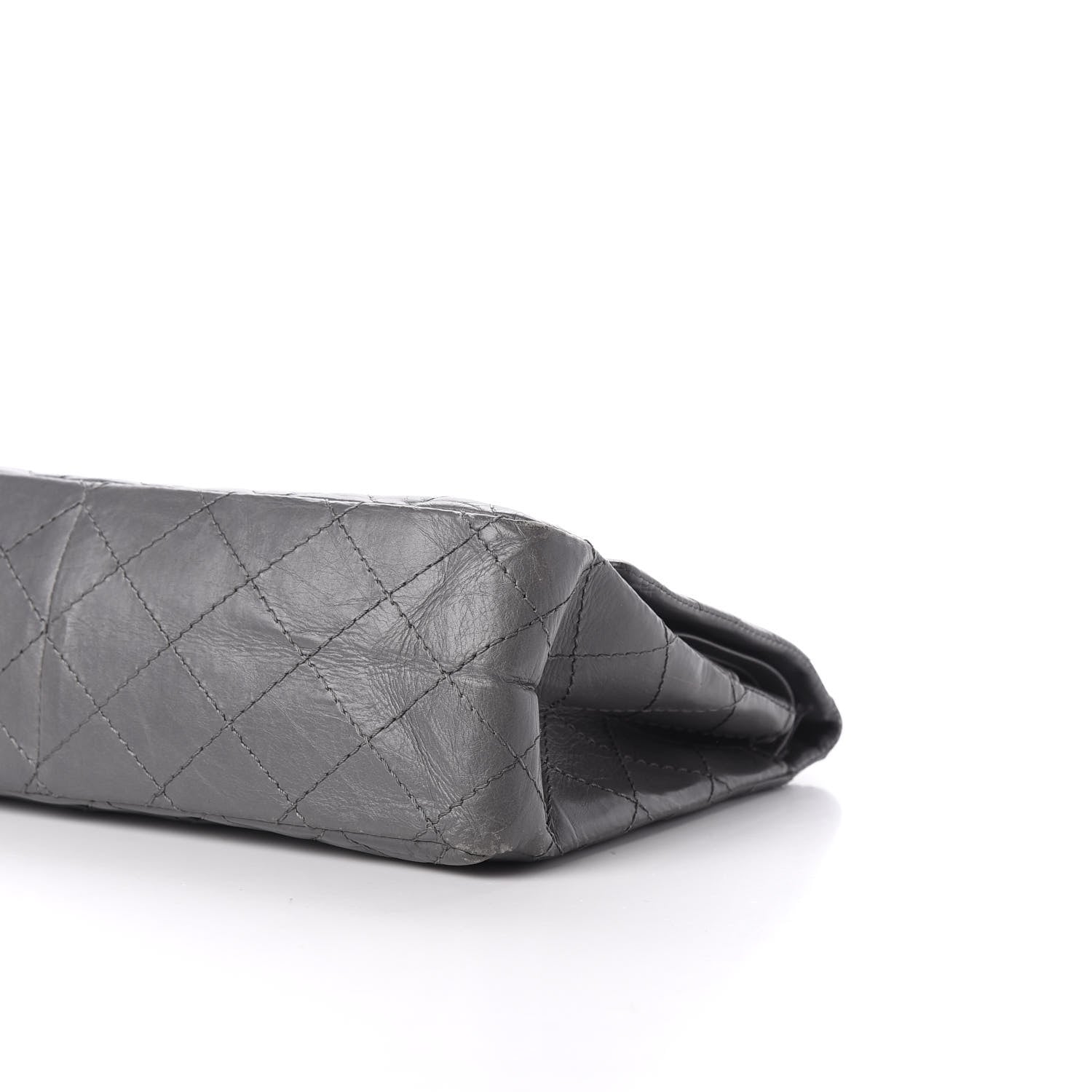 Chanel Aged Calfskin Quilted 2.55 Reissue 226 Flap Grey 7 of 11