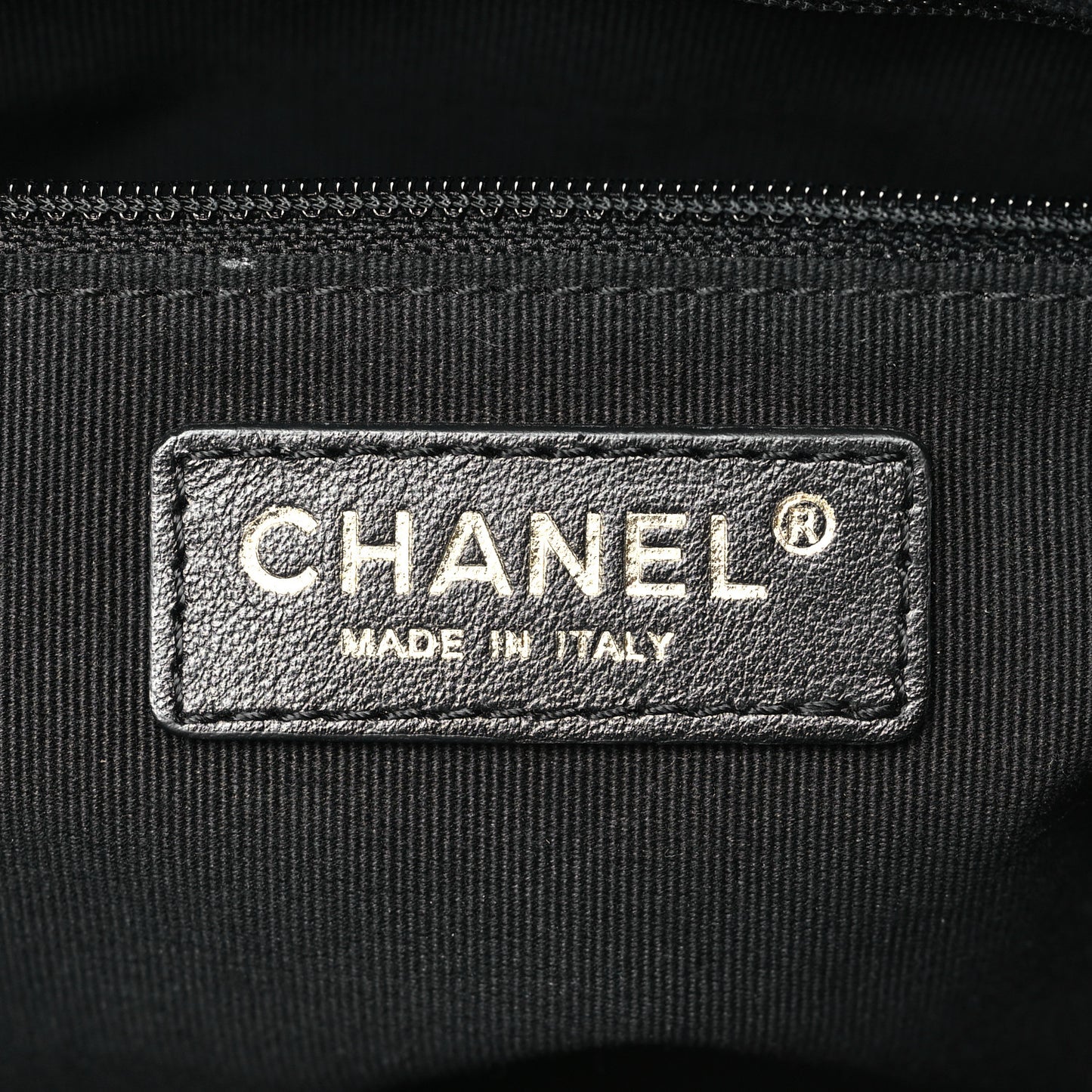 Patent Quilted Shiny Coco Small Shopping Bag Black