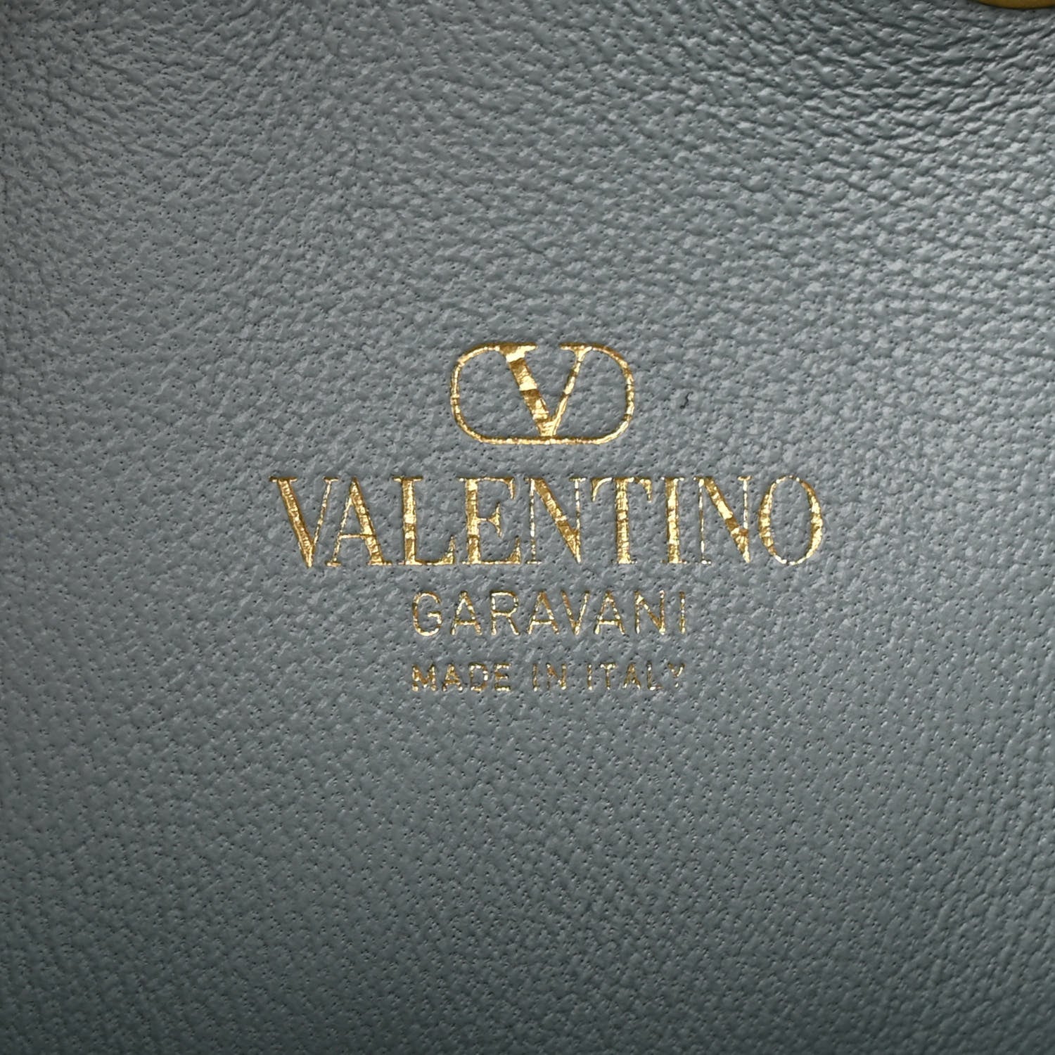 Valentino Garavani Nappa Mini VLogo Signature Chain Bucket Bag Blue Porcelain 6 of 9