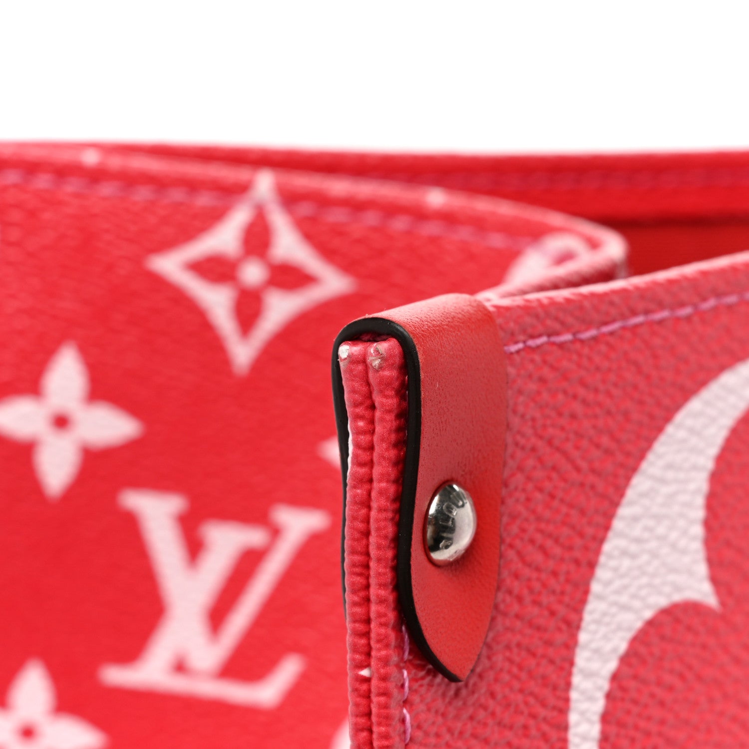 Louis Vuitton Monogram Escale Onthego GM Rouge 12 of 14