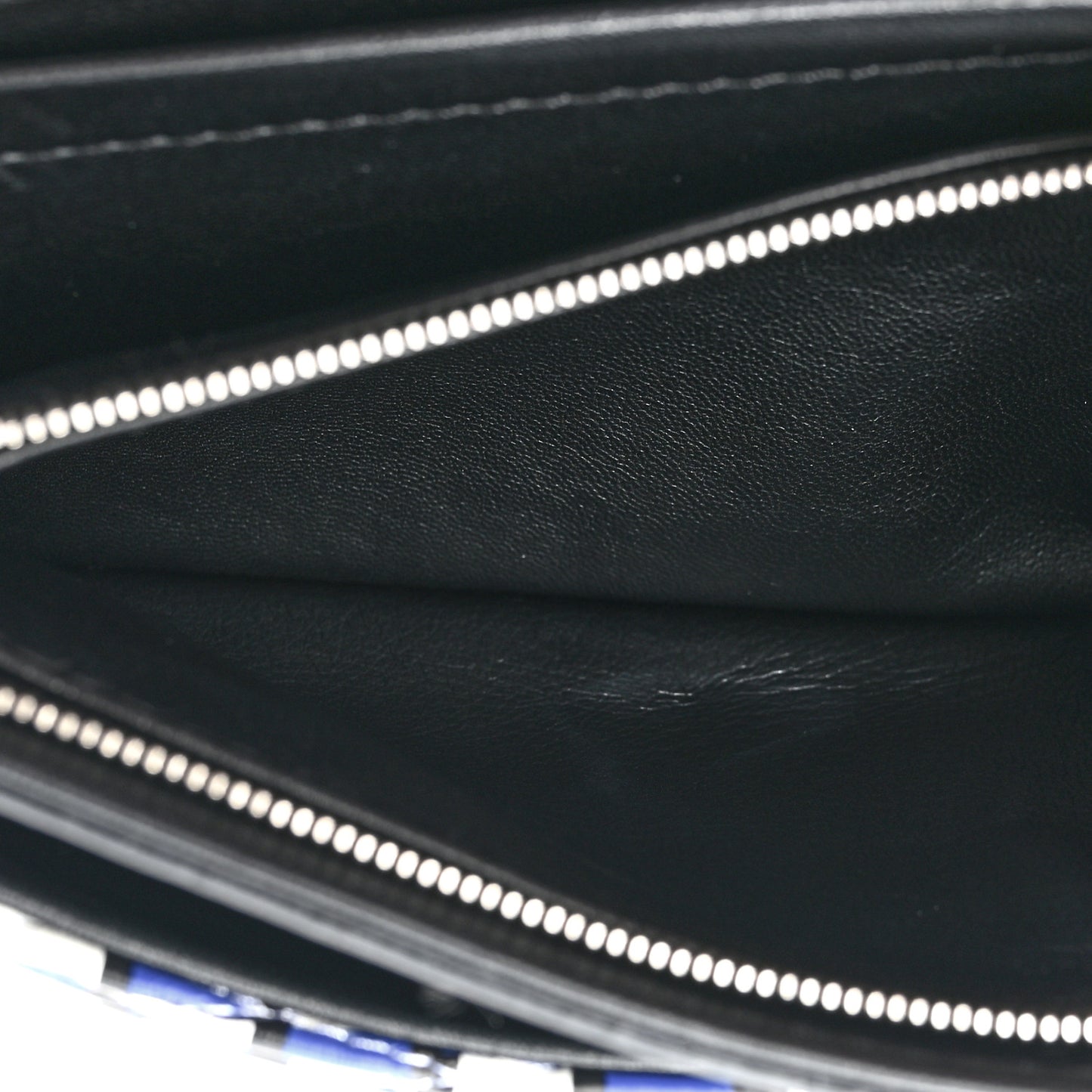 Calfskin Epi Smock Louise MM Chain Clutch Smoke