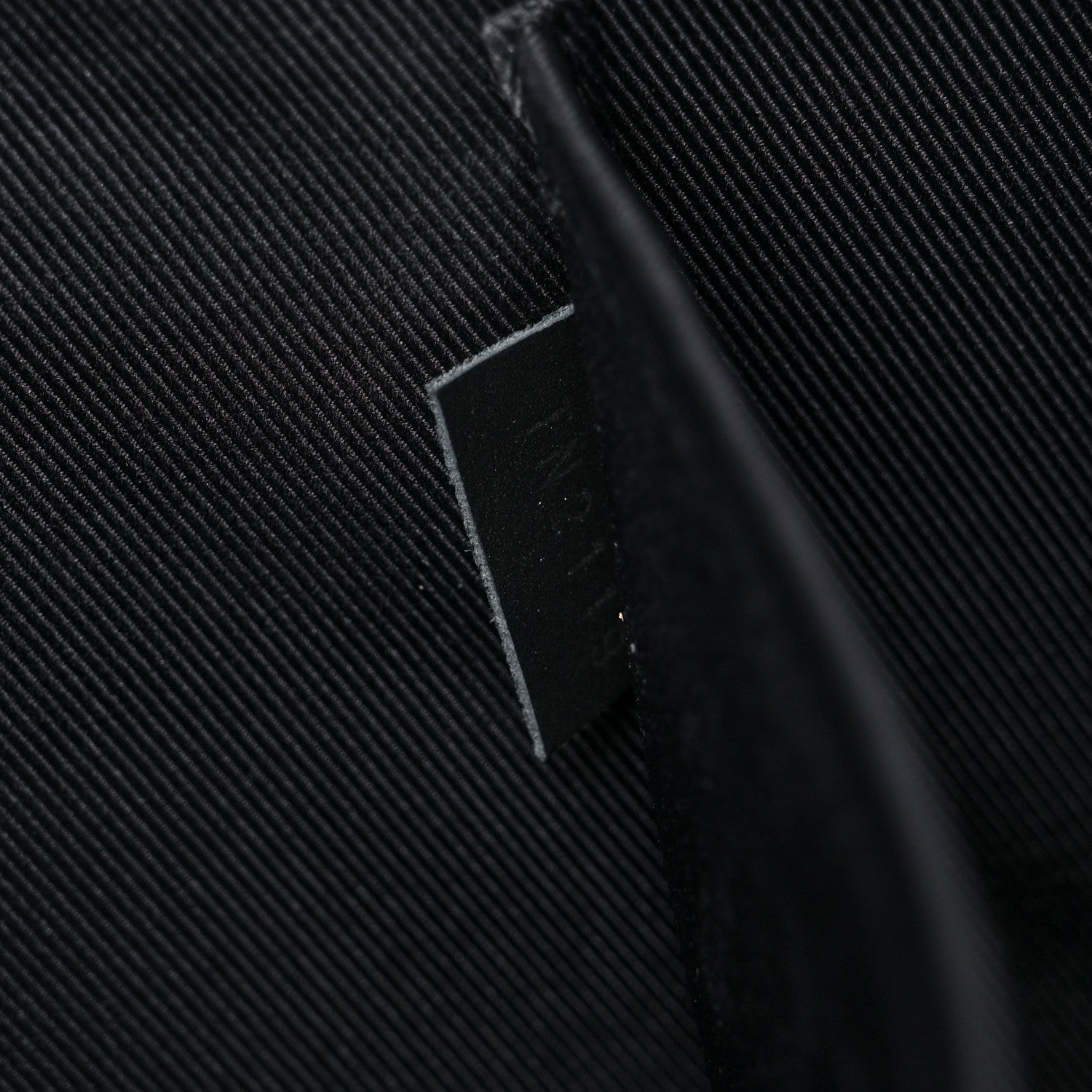 Louis Vuitton Damier Infini Discovery Pochette GM Onyx 4 of 12