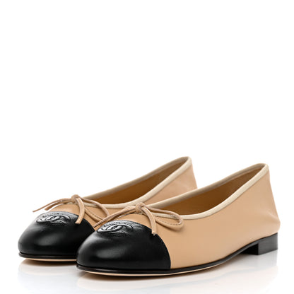Chanel Lambskin Cap Toe Ballerina Flats 38.5 Beige Black 3 of 9