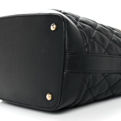 Chanel Caviar Lambskin Quilted Casual Style Hobo Black 8 of 10