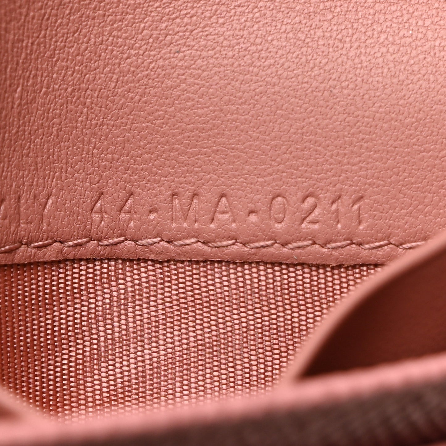 Grained Calfskin Saddle Card Holder Blush