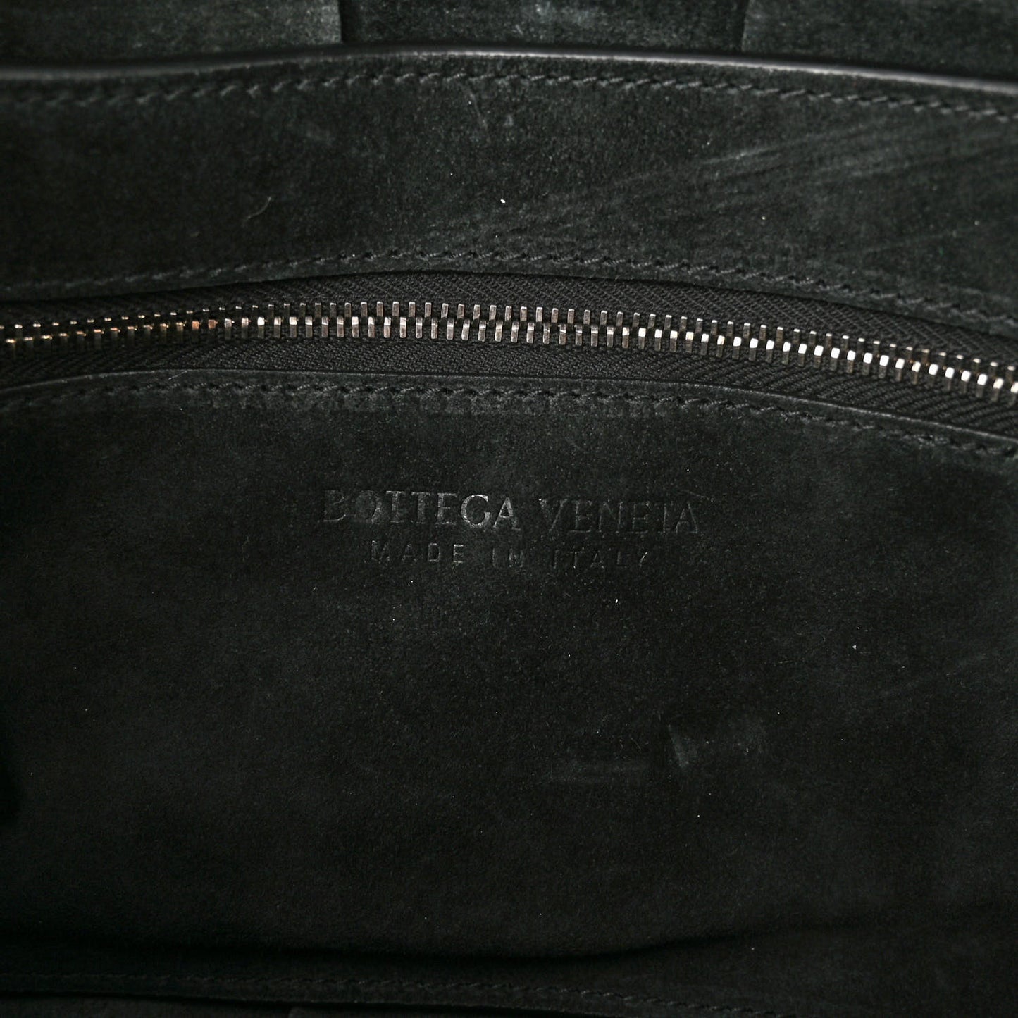 Metallic Crushed Calfskin Maxi Intrecciato Cassette Crossbody Bag Anchor