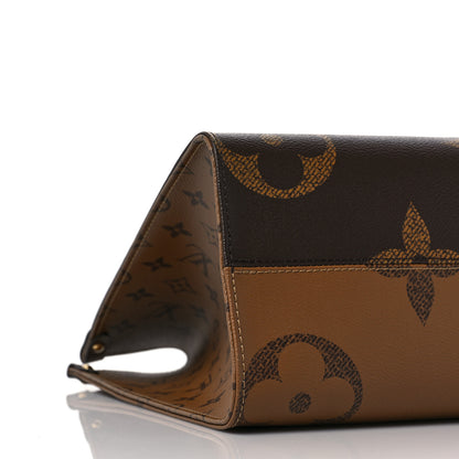 Louis Vuitton Reverse Monogram Giant Onthego MM 7 of 8