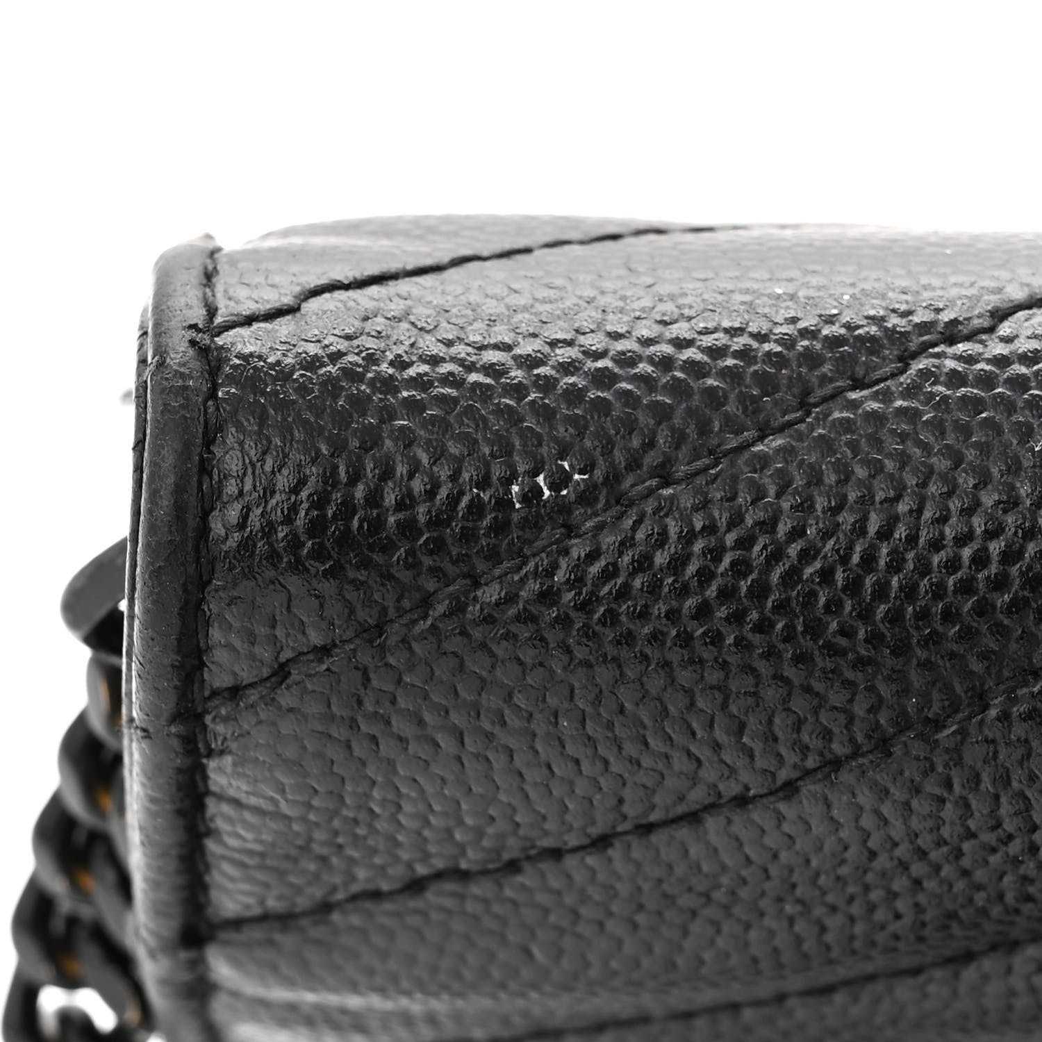 Saint Laurent Grain De Poudre Matelasse Chevron Monogram Monochrome Chain Wallet Black 15 of 16