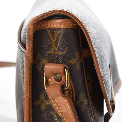 Louis Vuitton Monogram Sac Gibeciere PM 13 of 15