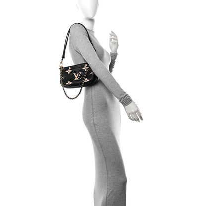 Louis Vuitton Empreinte Monogram Giant Multi Pochette Accessories Black Beige 2 of 10