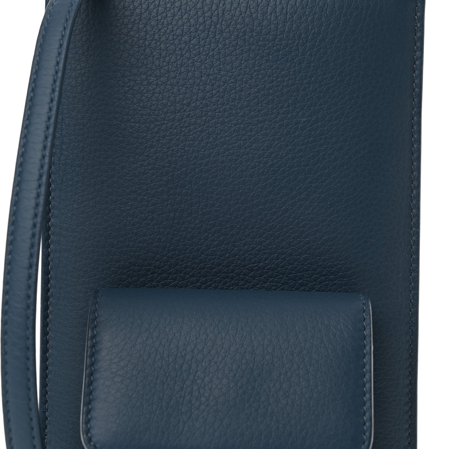 Grained Calfskin Phone Case Cloud Sky