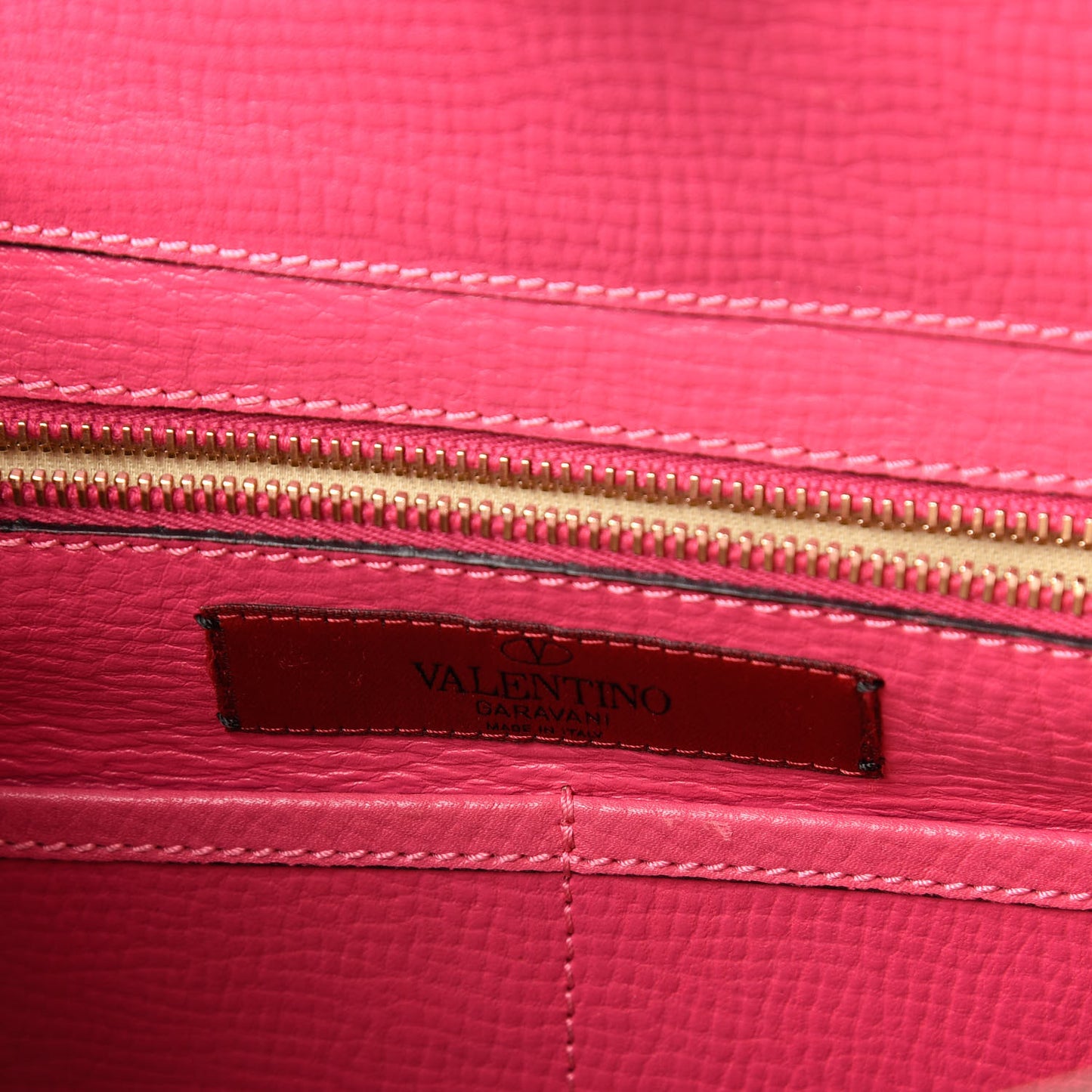 Textured Calfskin Medium Rockstud Tote Pop Fuxia
