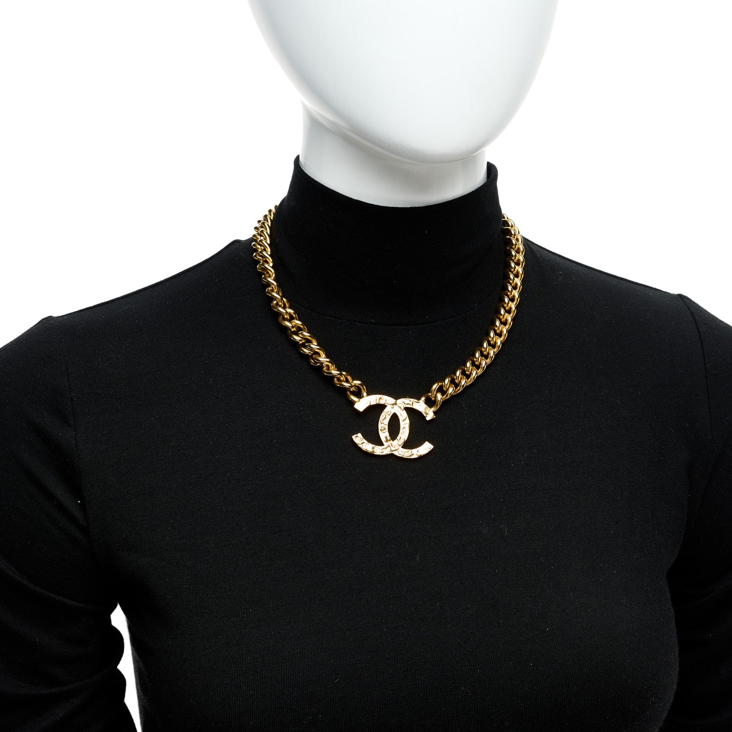Chanel Metal Textured CC Short Chain Pendant Necklace Gold 2 of 5