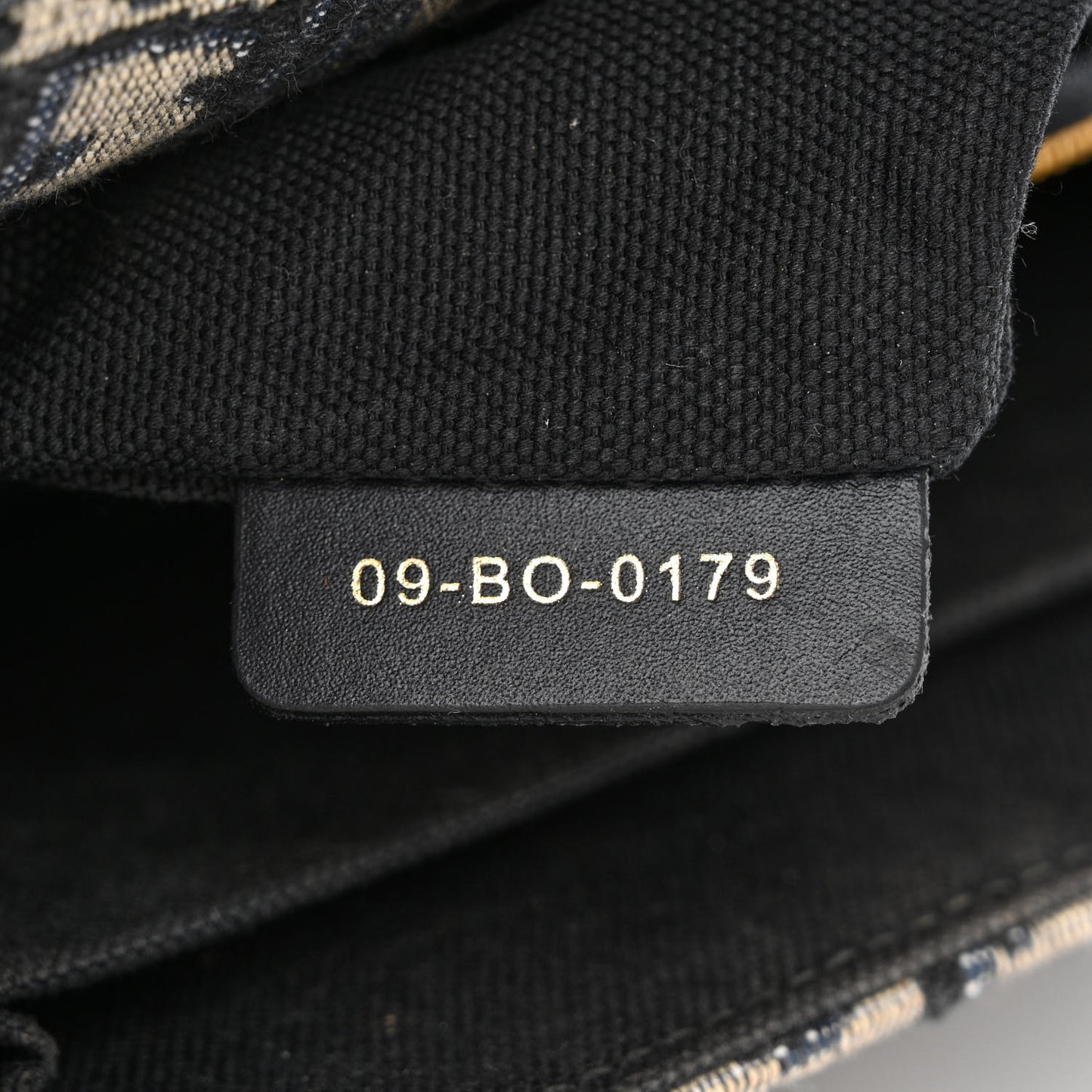 Oblique 30 Montaigne Flap Bag Blue