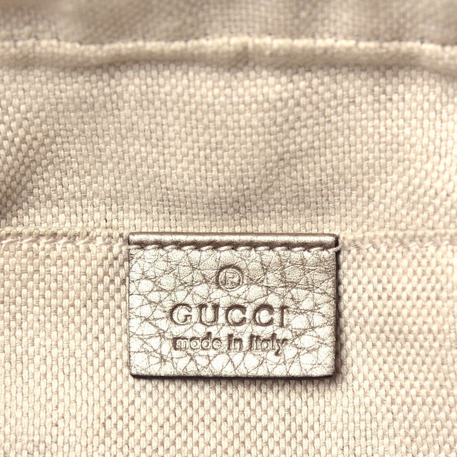Gucci Metallic Pebbled Calfskin Small Soho Disco Bag Golden Beige 6 of 9