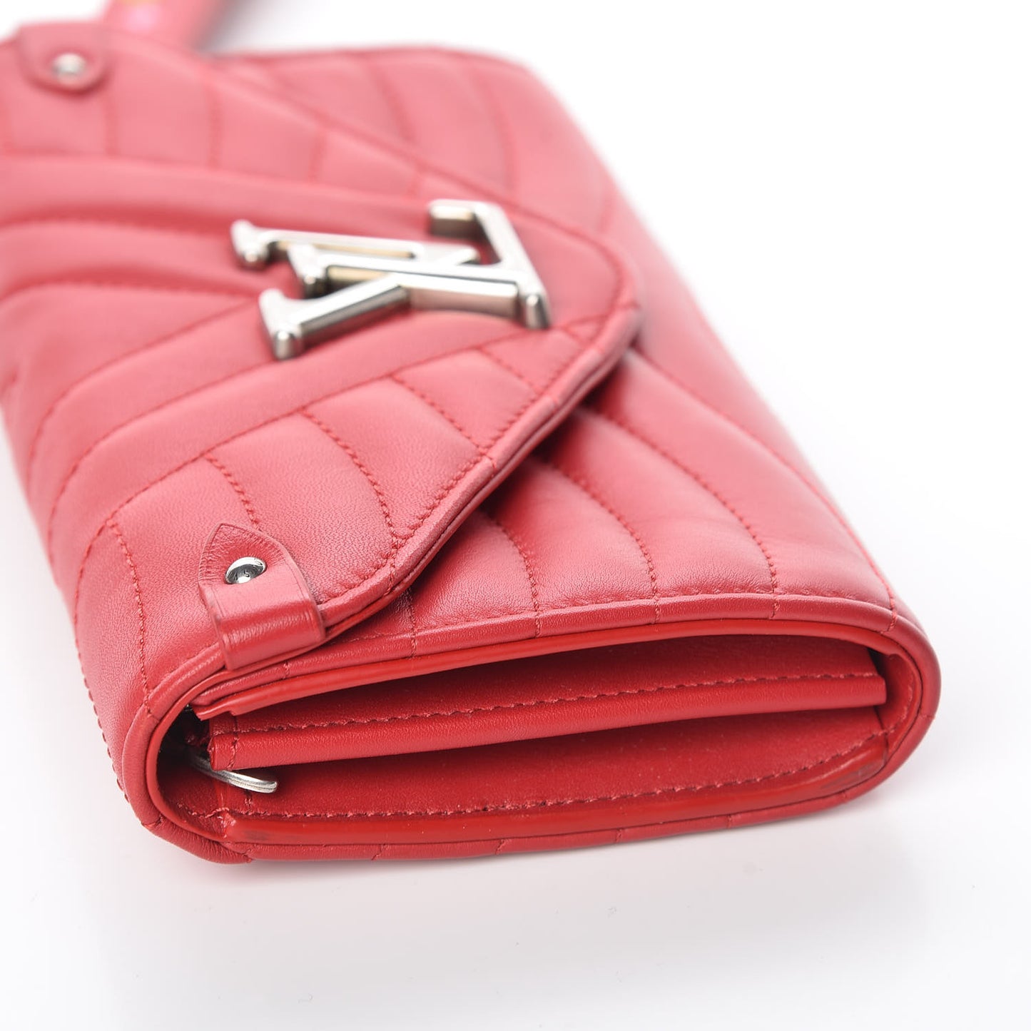 Calfskin New Wave Long Wallet Rouge