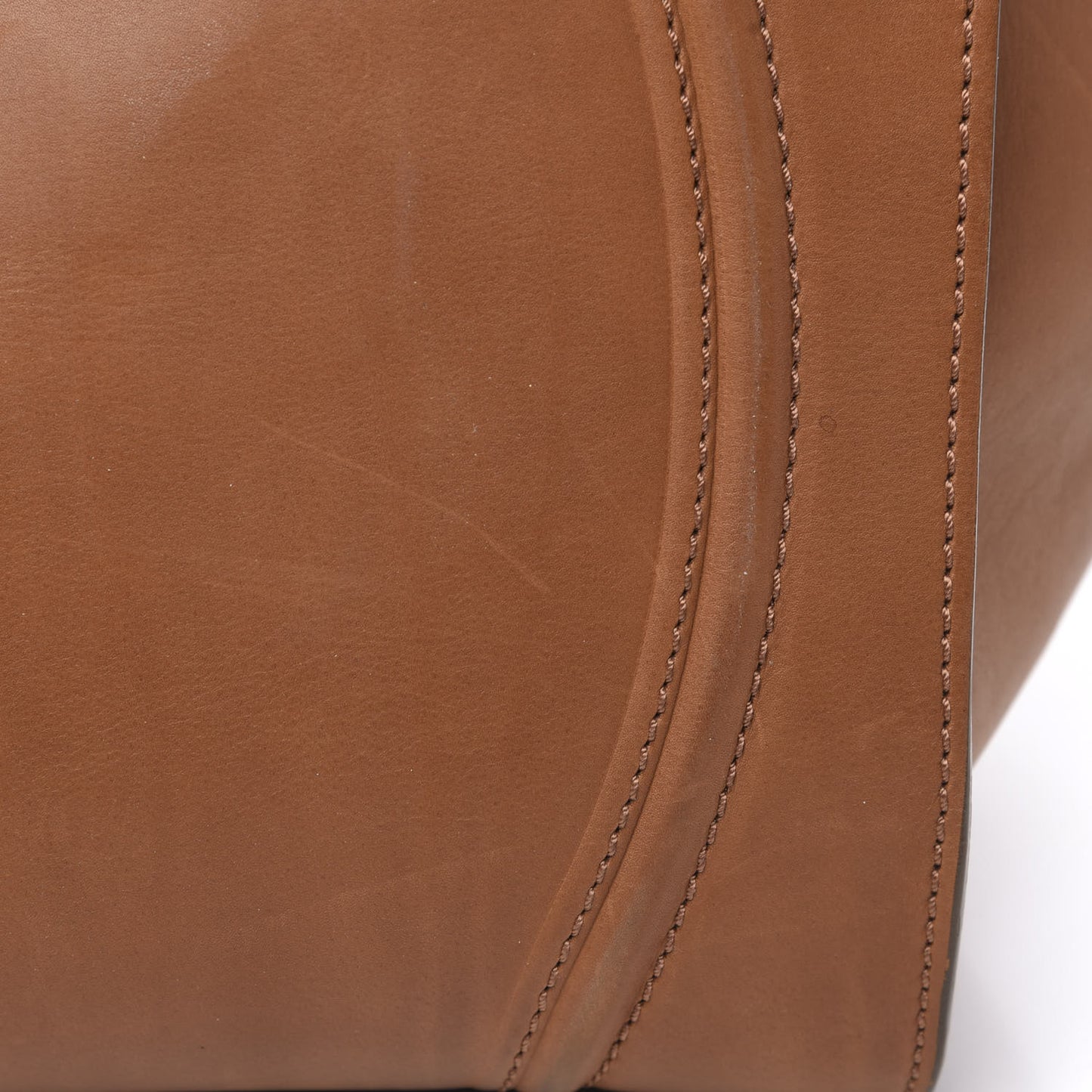 Natural Calfskin Large Phantom Luggage Tan