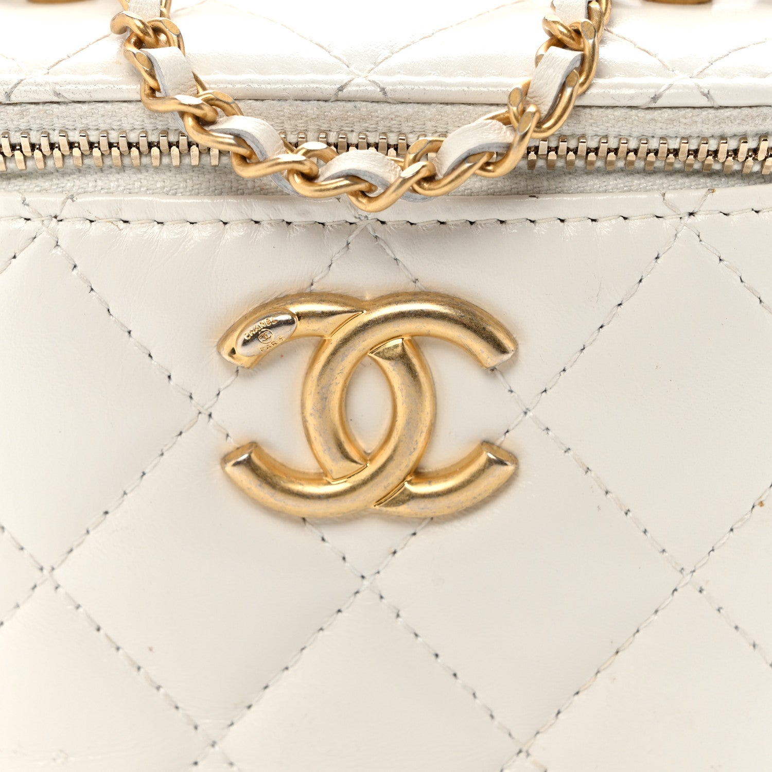 Chanel Calfskin Quilted Mini Perfect Fit Vanity Case With Chain White 7 of 10