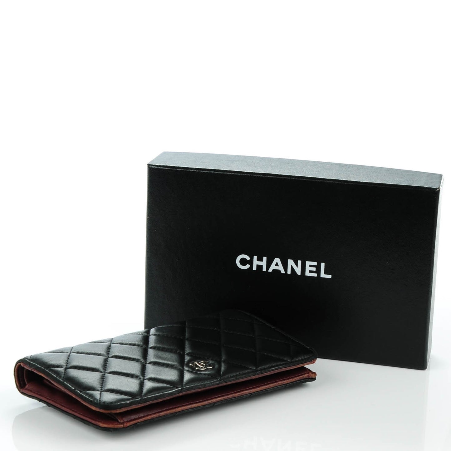 Lambskin Quilted Yen Wallet Black
