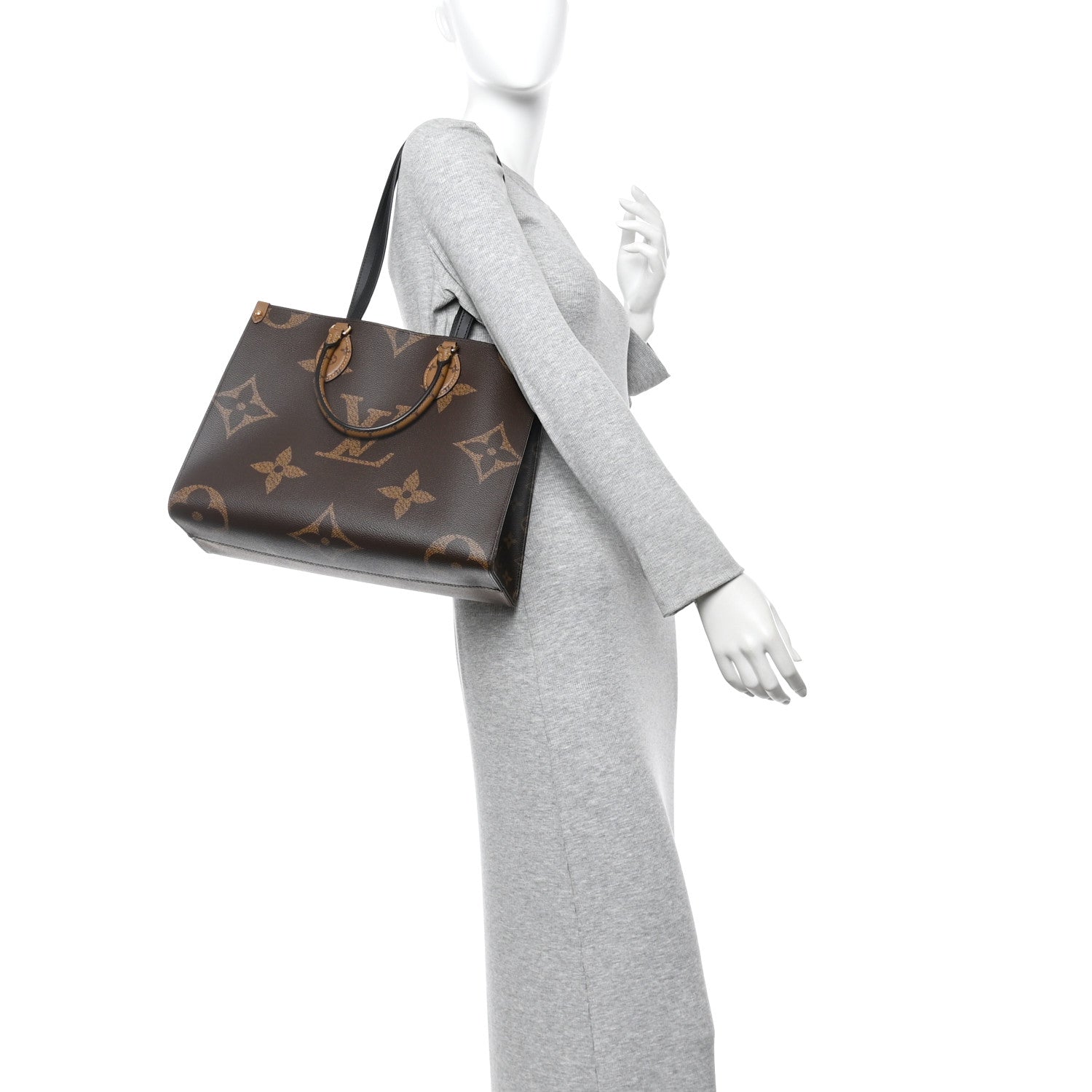 Louis Vuitton Reverse Monogram Giant Onthego MM 3 of 21