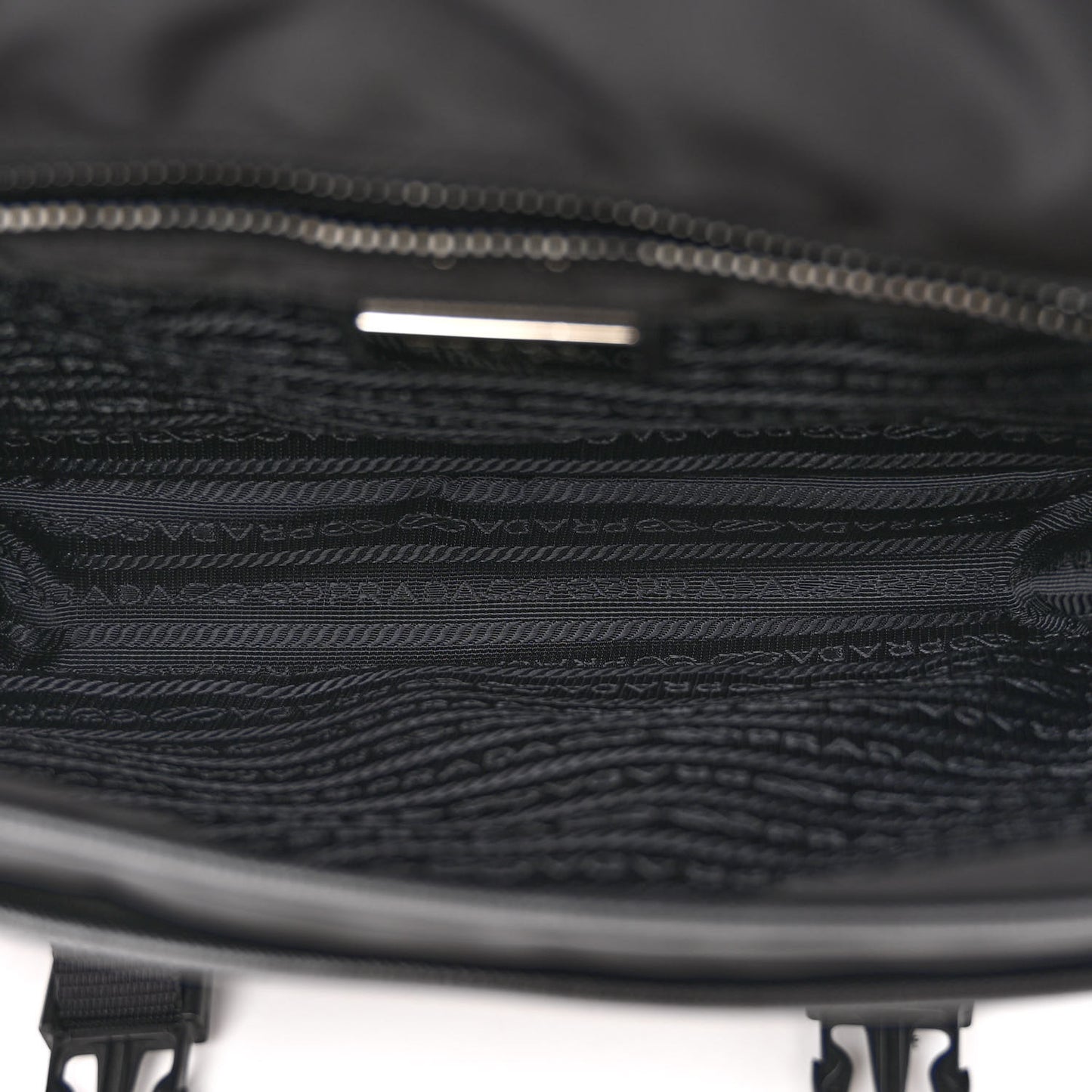 Tessuto Nylon Saffiano Logo Messenger Bag Black