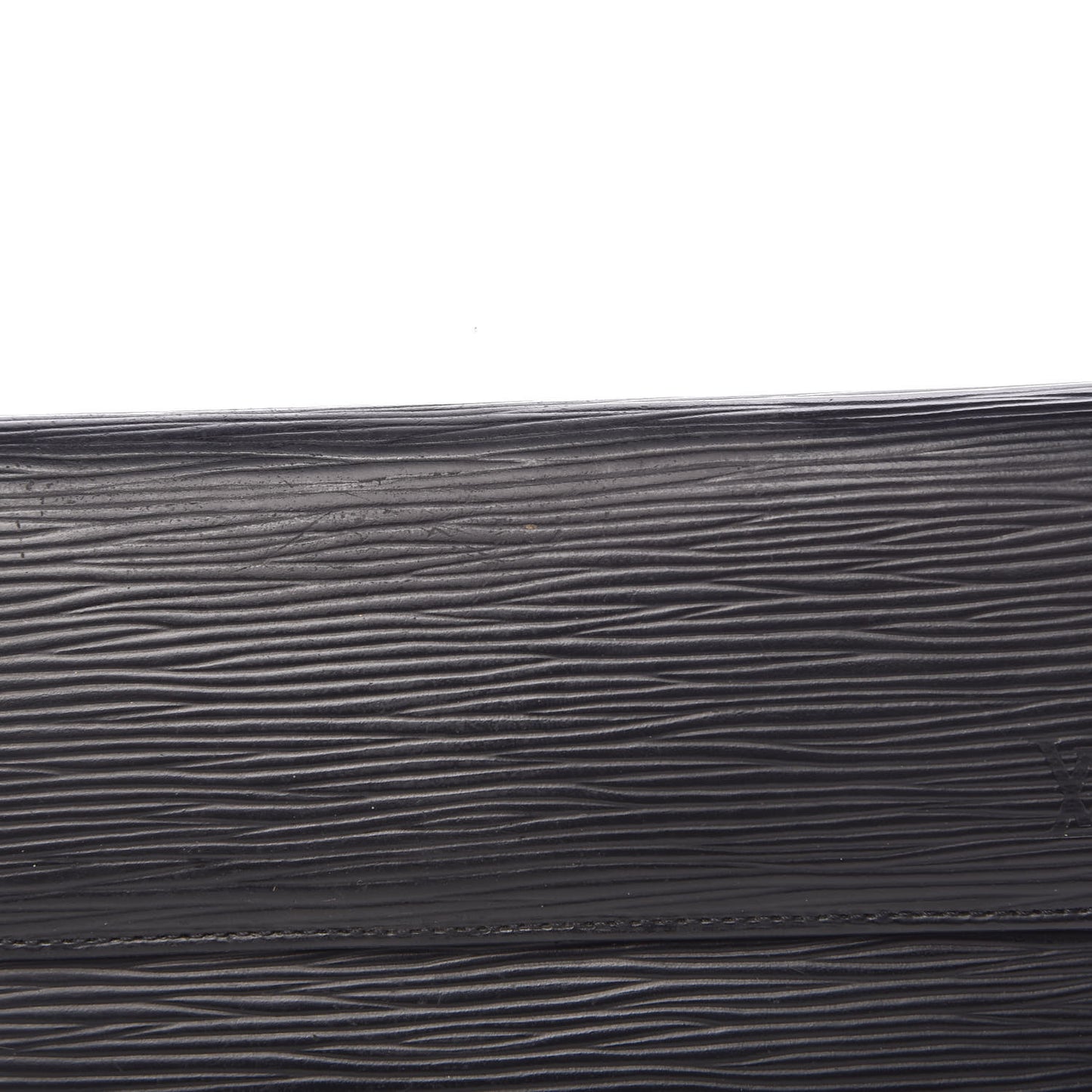Epi Porte Tresor International Wallet Black