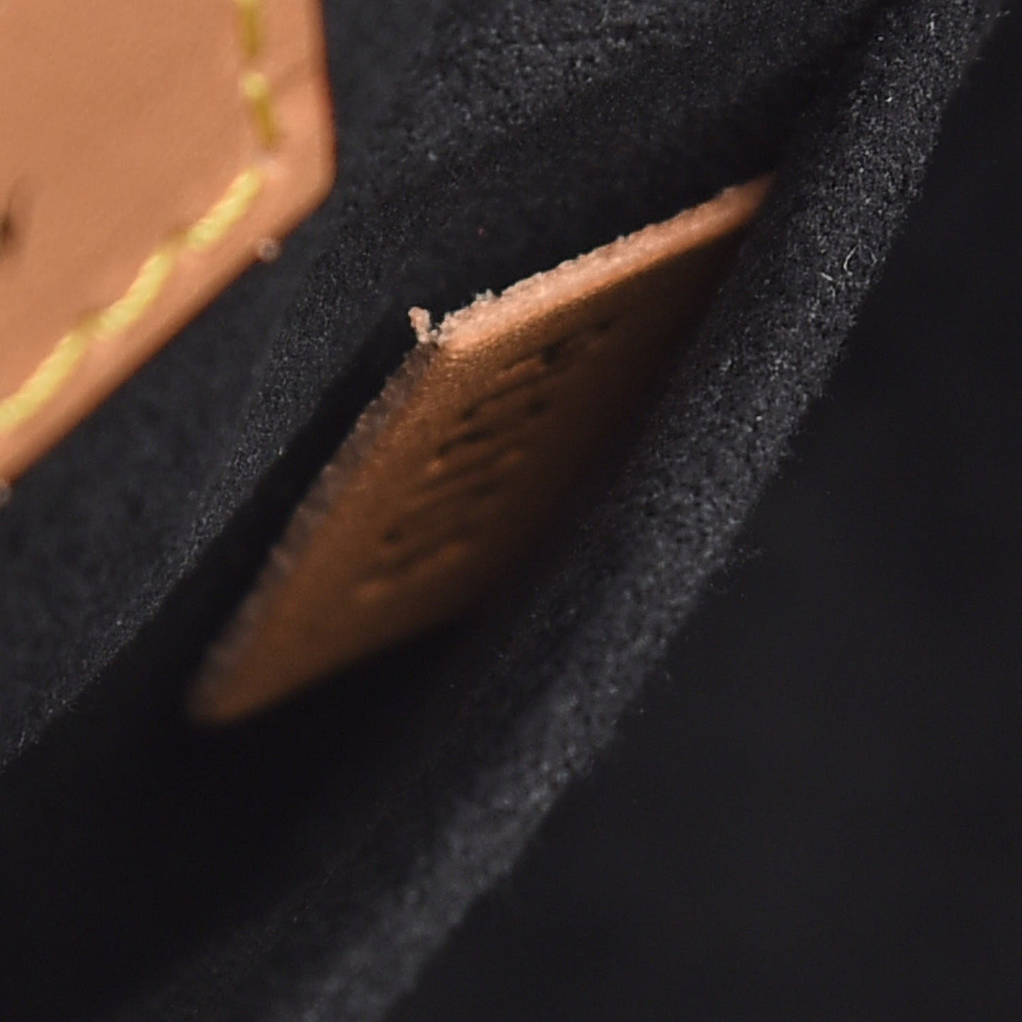 Reverse Monogram Giant Boite Chapeau Souple