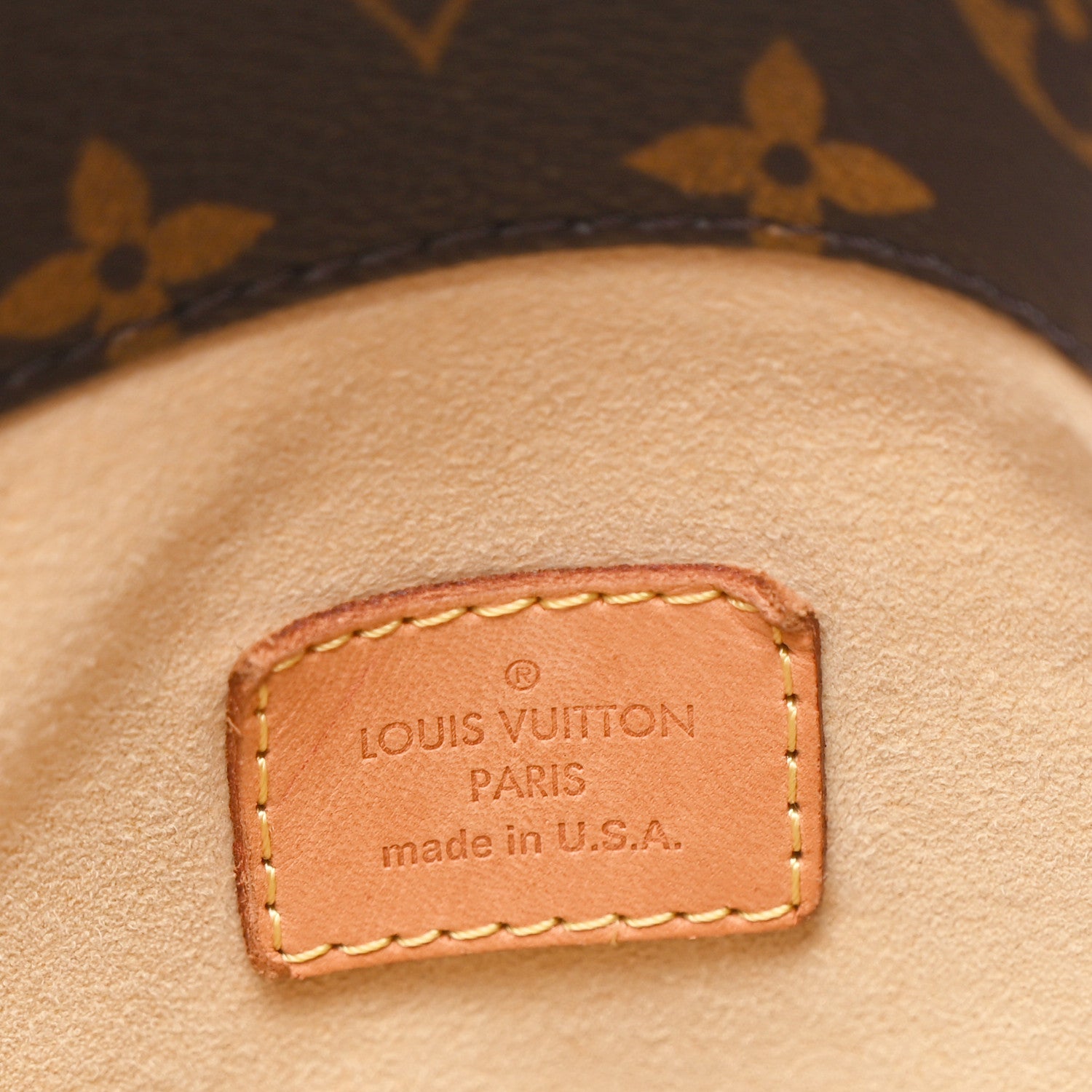 Louis Vuitton Monogram Artsy MM 6 of 9