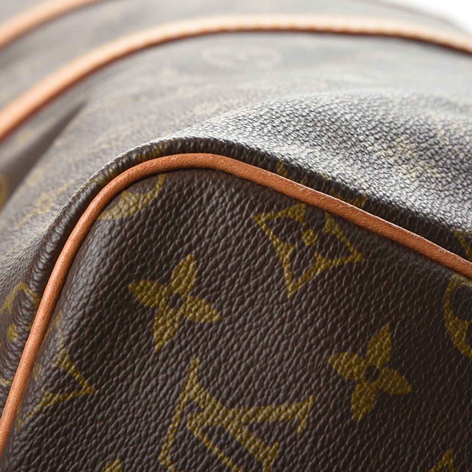 Louis Vuitton Monogram Keepall 55 16 of 23