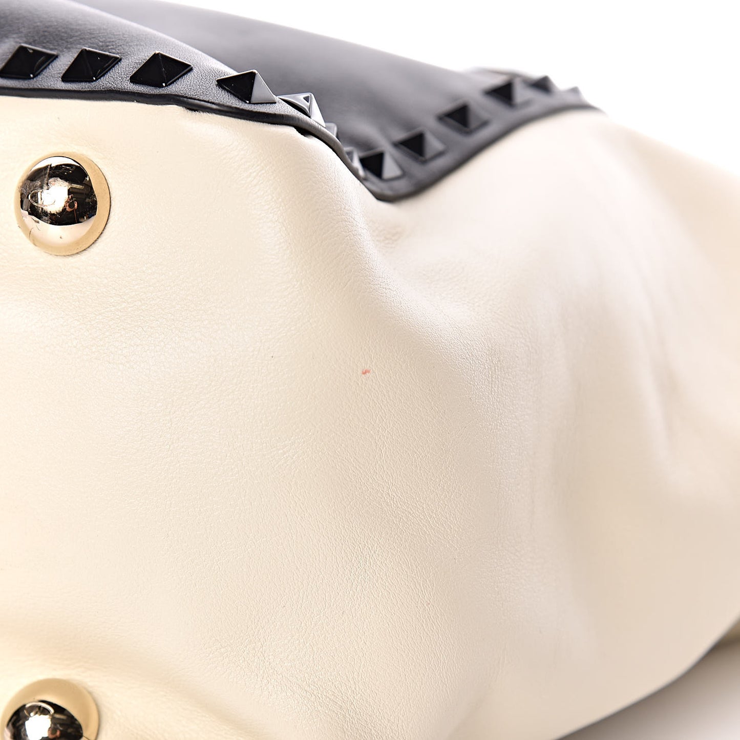 Vitello Monochrome Medium Rockstud Tote Black Light Ivory
