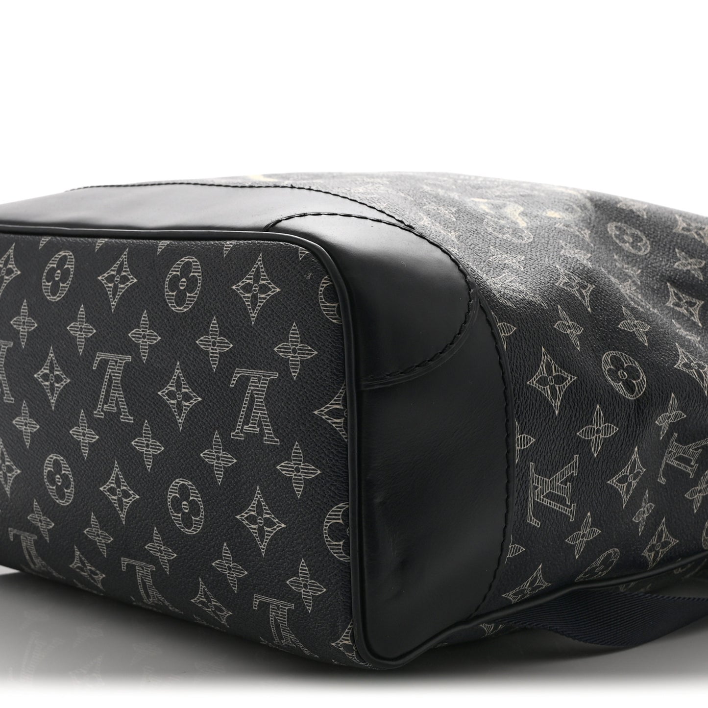 Savane Monogram Elephant Chapman Steamer Backpack Encre