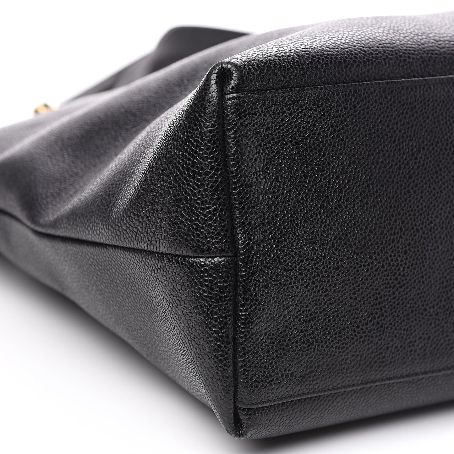 Caviar Large CC Shoulder Bag Black