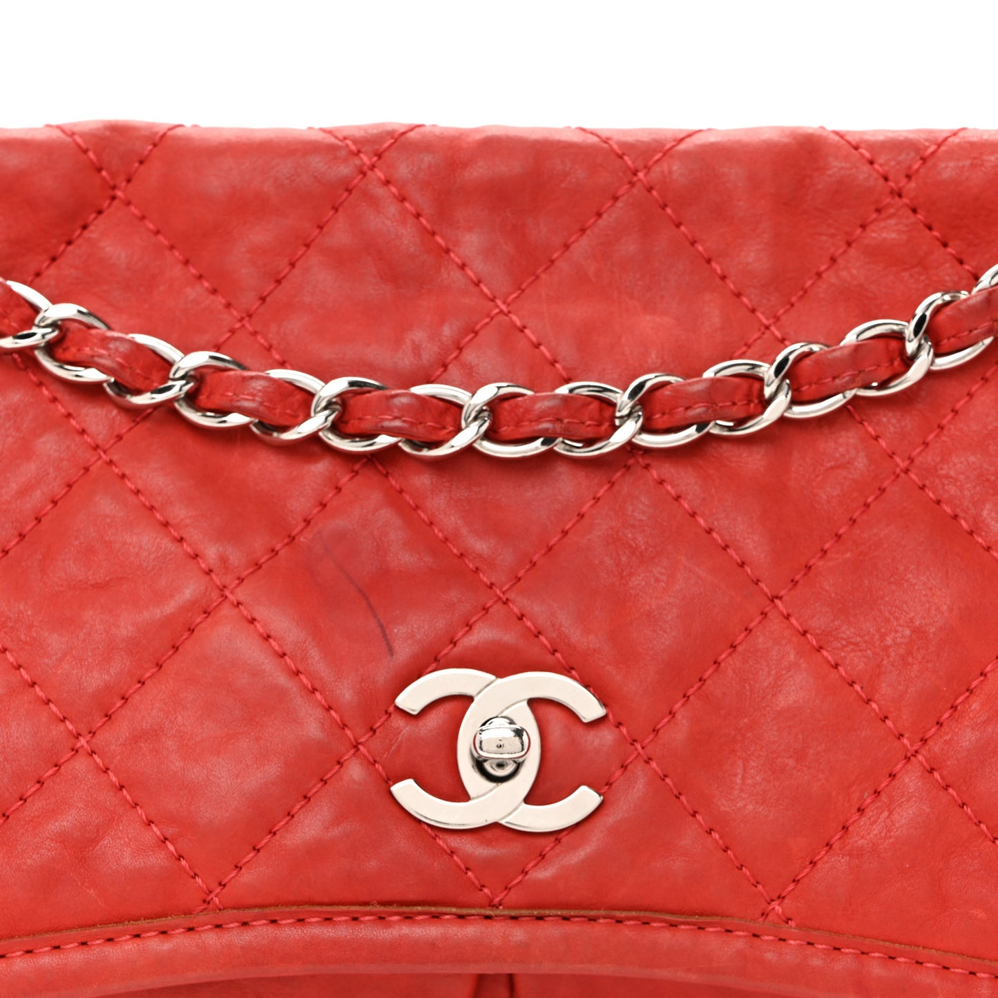 Calfskin Quilted Medium Natural Beauty Flap Red